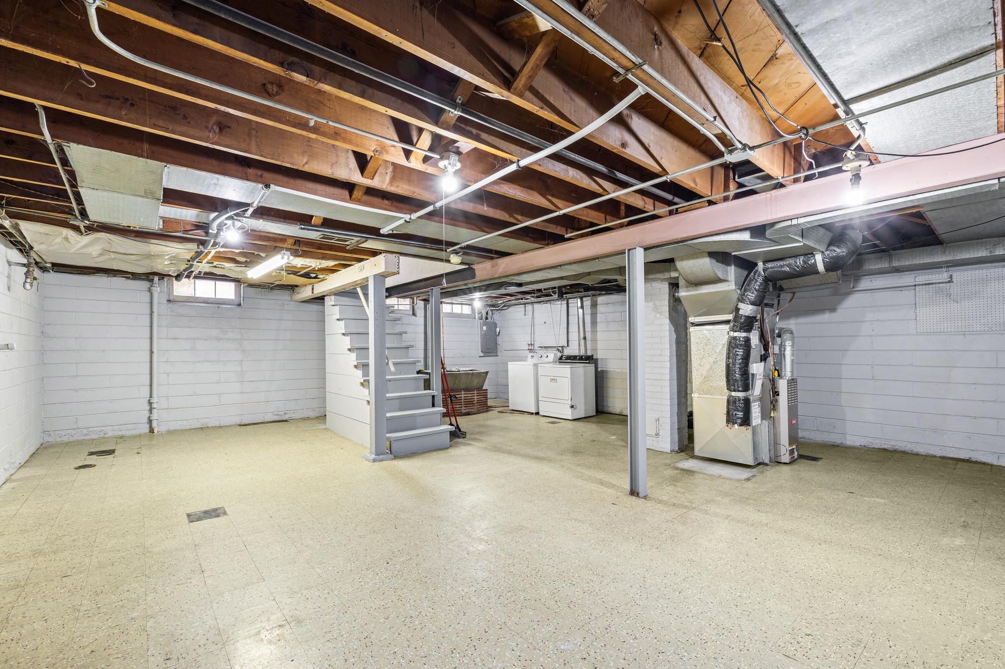 View of Residential at 1125 Farrington Street, Saint Paul MN 55117, Saint Paul (21 of 29) - Mike Wilen | Minnesota Team Real Estate