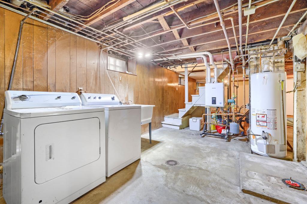 View of Residential at 3304 Grand Avenue, Minneapolis MN 55408, Minneapolis (25 of 29) - Mike Wilen | Minnesota Team Real Estate