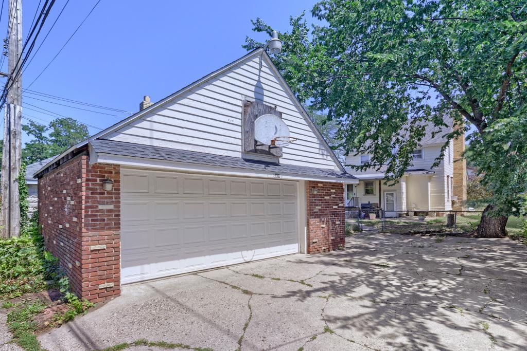 View of Residential at 3304 Grand Avenue, Minneapolis MN 55408, Minneapolis (3 of 29) - Mike Wilen | Minnesota Team Real Estate