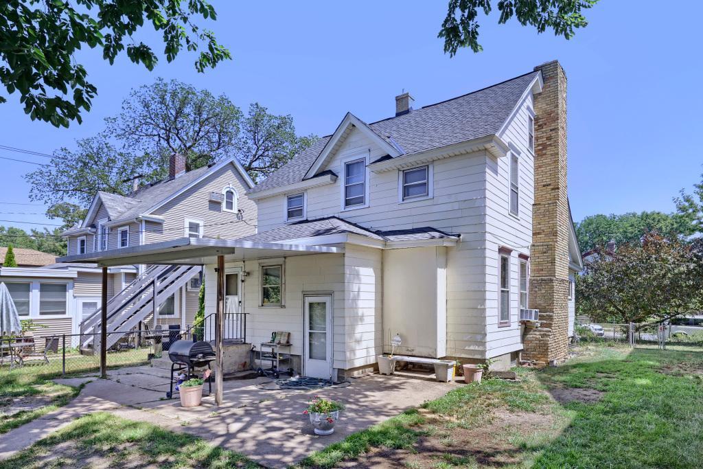 View of Residential at 3304 Grand Avenue, Minneapolis MN 55408, Minneapolis (26 of 29) - Mike Wilen | Minnesota Team Real Estate