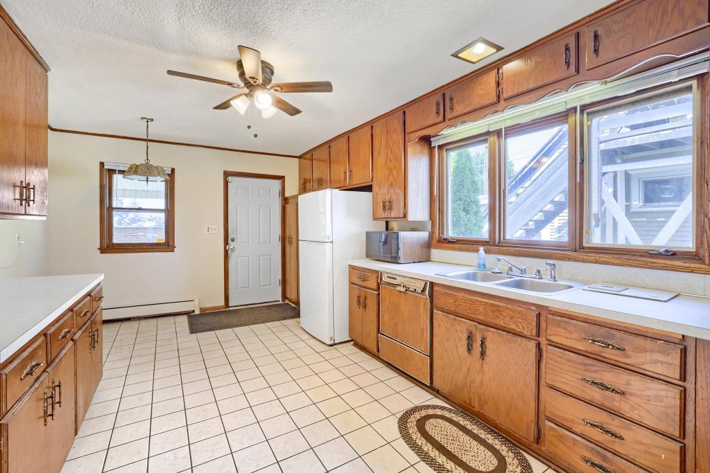 View of Residential at 3304 Grand Avenue, Minneapolis MN 55408, Minneapolis (12 of 29) - Mike Wilen | Minnesota Team Real Estate