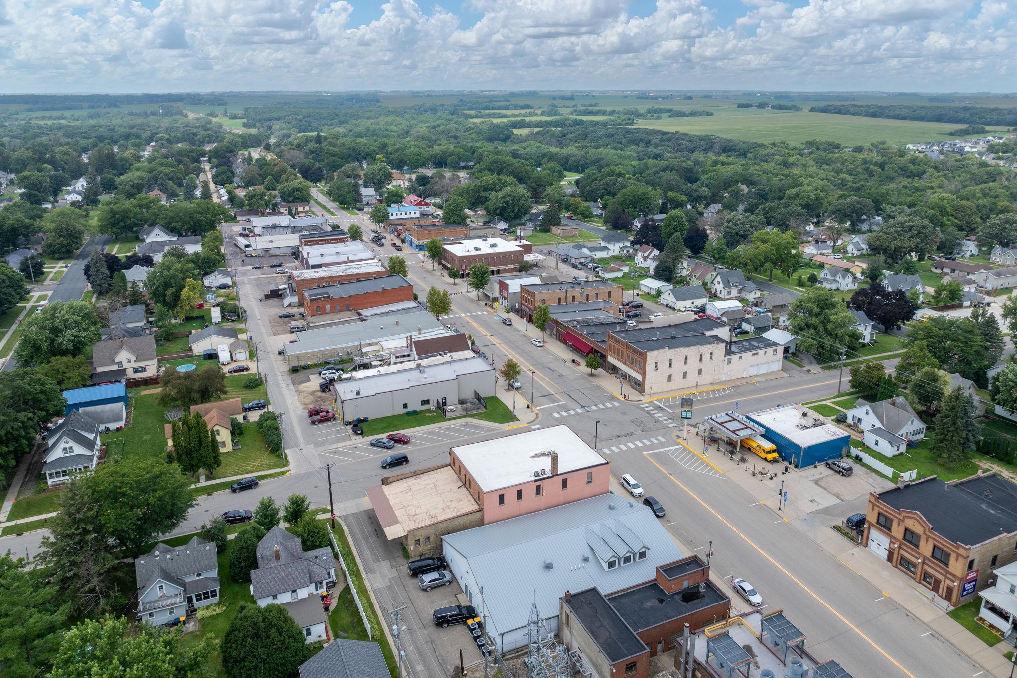 View of Commercial Sale at 620 2nd Street, Kenyon MN 55946, Kenyon (58 of 65) - Mike Wilen | Minnesota Team Real Estate