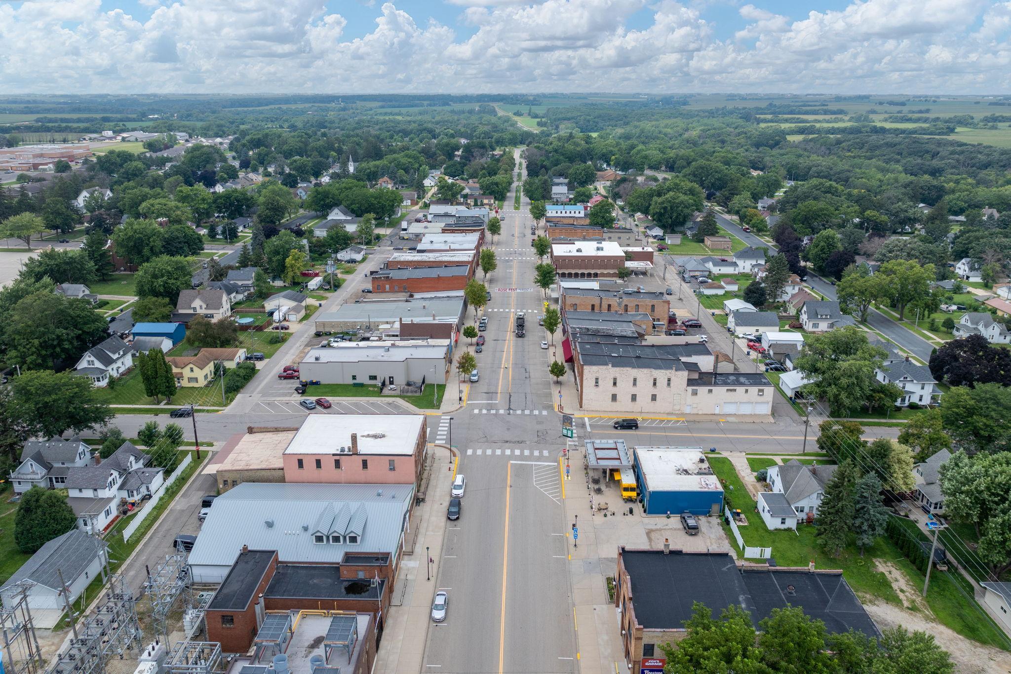 View of Commercial Sale at 620 2nd Street, Kenyon MN 55946, Kenyon (57 of 65) - Mike Wilen | Minnesota Team Real Estate