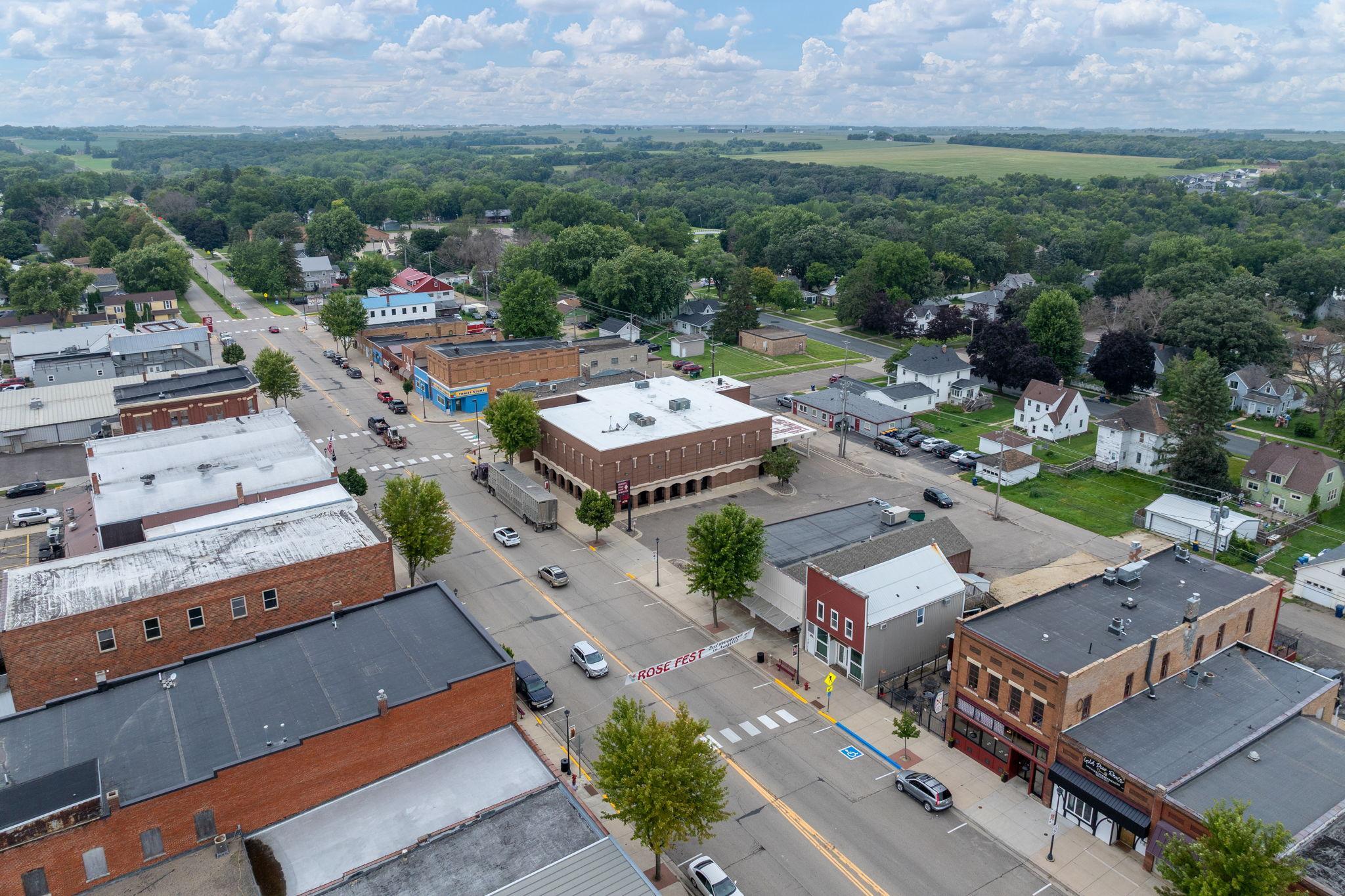 View of Commercial Sale at 620 2nd Street, Kenyon MN 55946, Kenyon (51 of 65) - Mike Wilen | Minnesota Team Real Estate