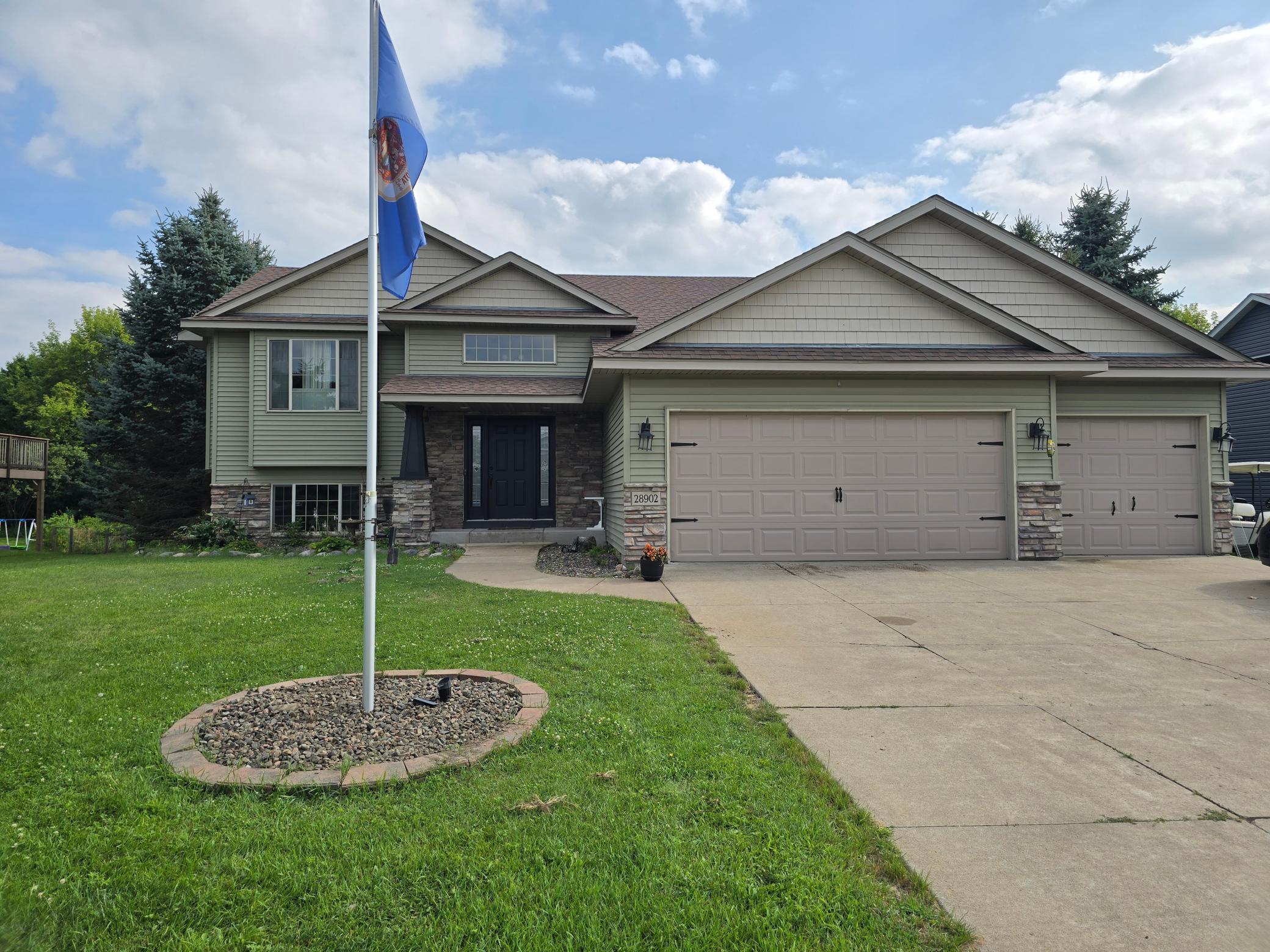 View of Residential at 28902 Scenic Drive, Chisago City MN 55013, Chisago City - Mike Wilen | Minnesota Team Real Estate