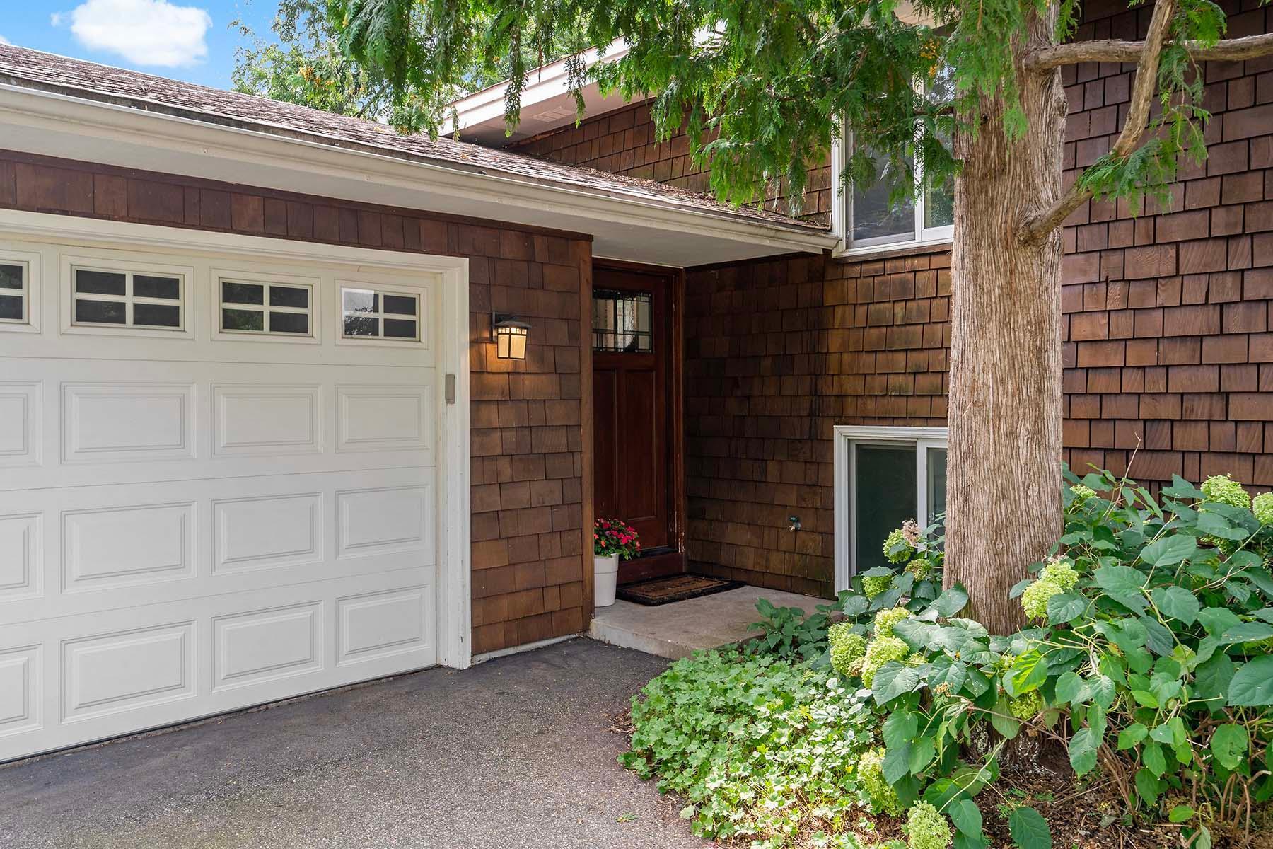 View of Residential at 9409 Yosemite Road, Bloomington MN 55437, Bloomington - Mike Wilen | Minnesota Team Real Estate