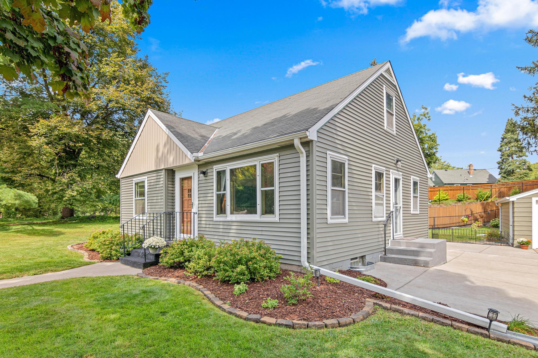 View of Residential at 503 Glenwood Avenue, Roseville MN 55113, Roseville - Mike Wilen | Minnesota Team Real Estate