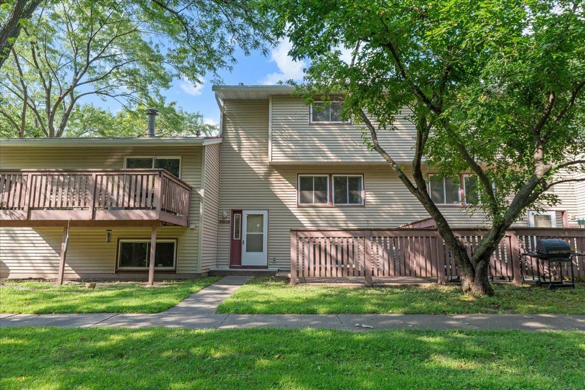 View of Residential at 4788 Grenwich Way, Oakdale MN 55128, Oakdale - Mike Wilen | Minnesota Team Real Estate