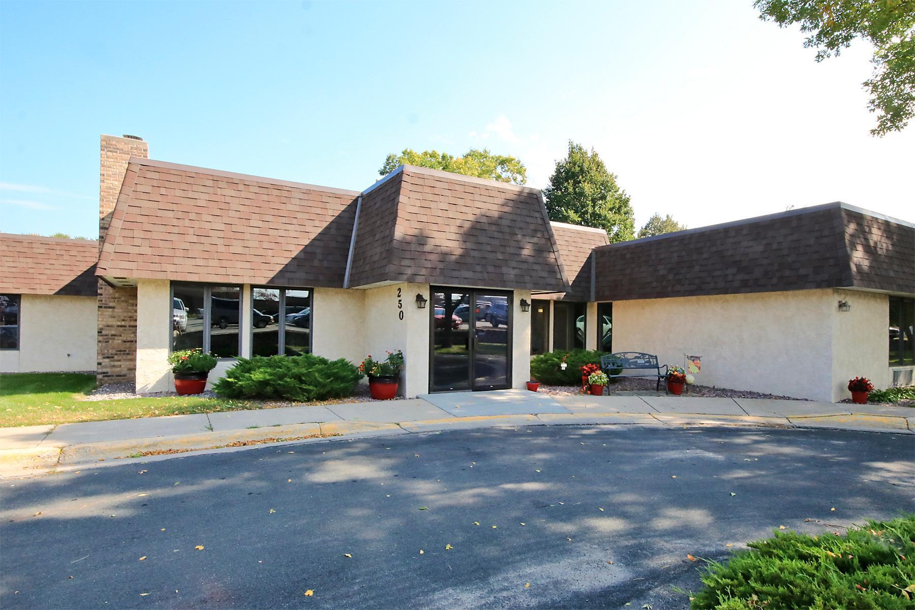 View of Residential at 250 Freemont Avenue #113, Hutchinson MN 55350, Hutchinson (33 of 34) - Mike Wilen | Minnesota Team Real Estate