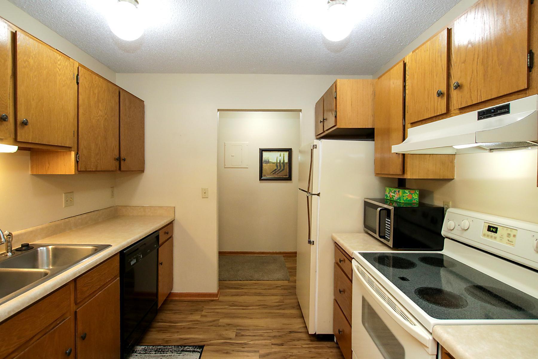 View of Residential at 250 Freemont Avenue #113, Hutchinson MN 55350, Hutchinson (5 of 34) - Mike Wilen | Minnesota Team Real Estate