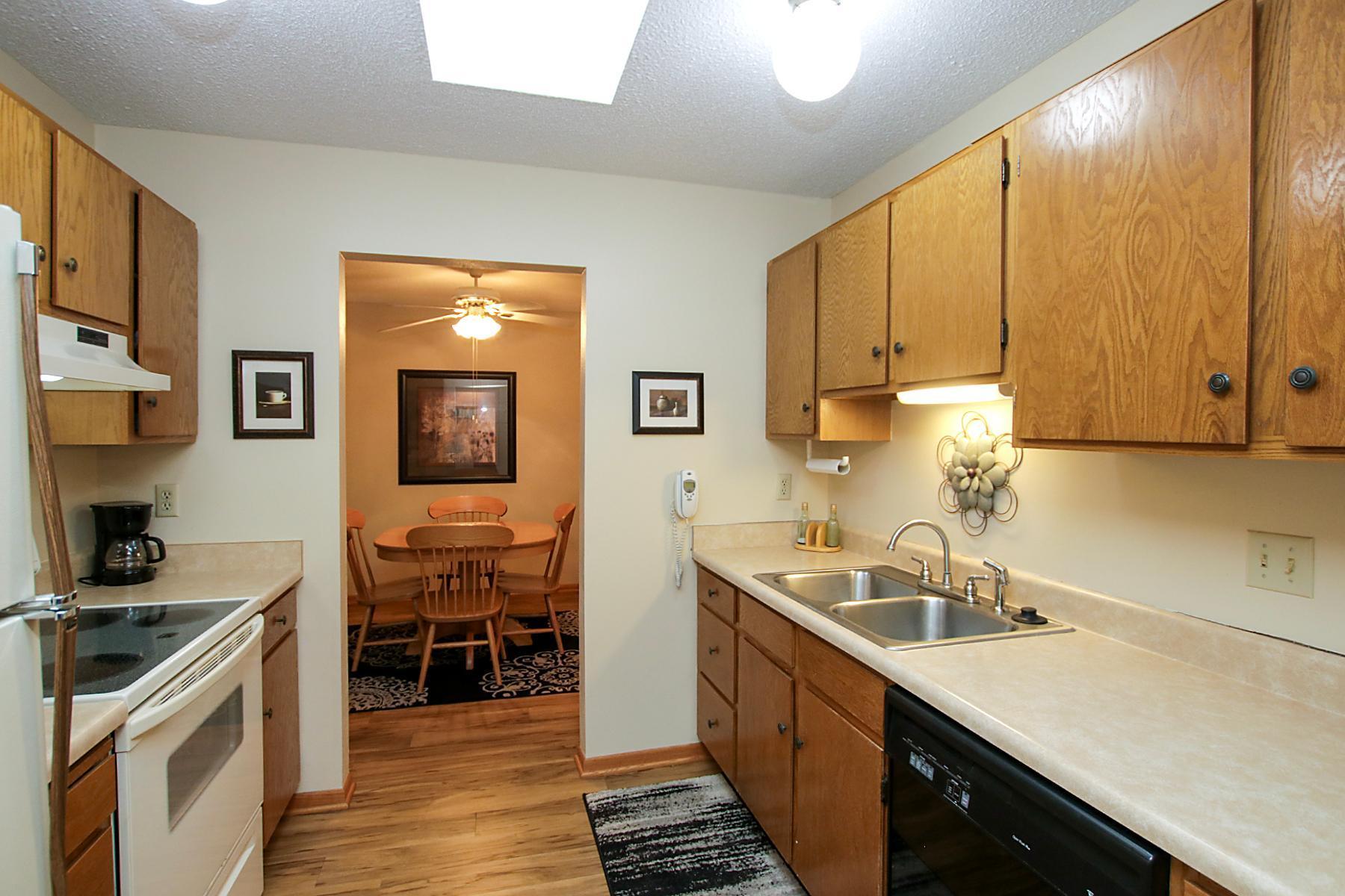 View of Residential at 250 Freemont Avenue #113, Hutchinson MN 55350, Hutchinson (4 of 34) - Mike Wilen | Minnesota Team Real Estate