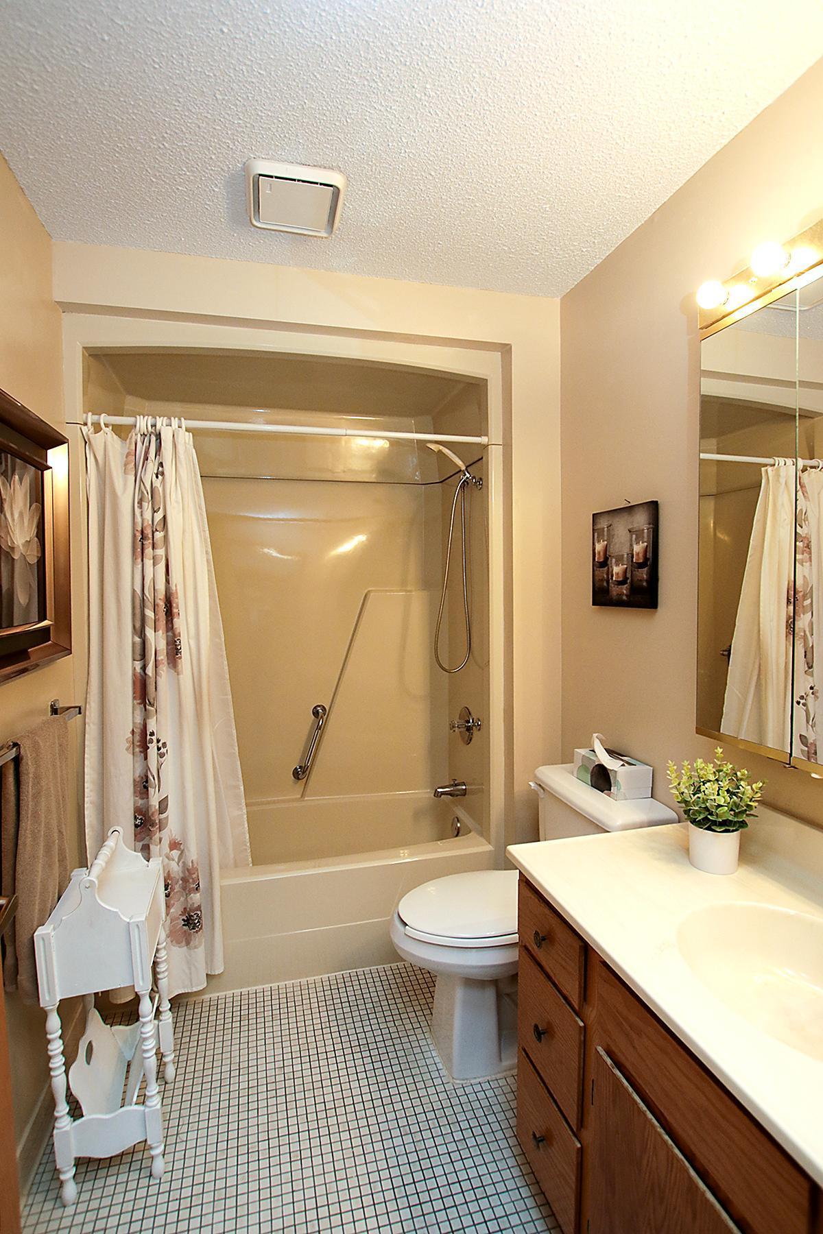 View of Residential at 250 Freemont Avenue #113, Hutchinson MN 55350, Hutchinson (14 of 34) - Mike Wilen | Minnesota Team Real Estate