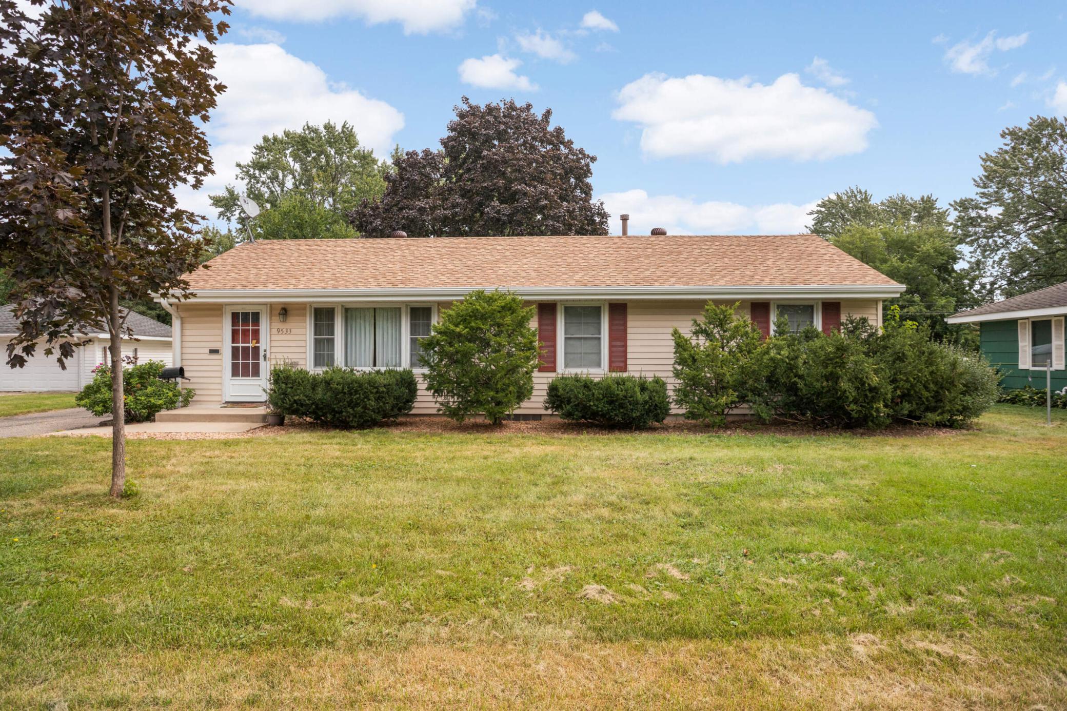 View of Residential at 9533 Oakland Avenue, Bloomington MN 55420, Bloomington - Mike Wilen | Minnesota Team Real Estate