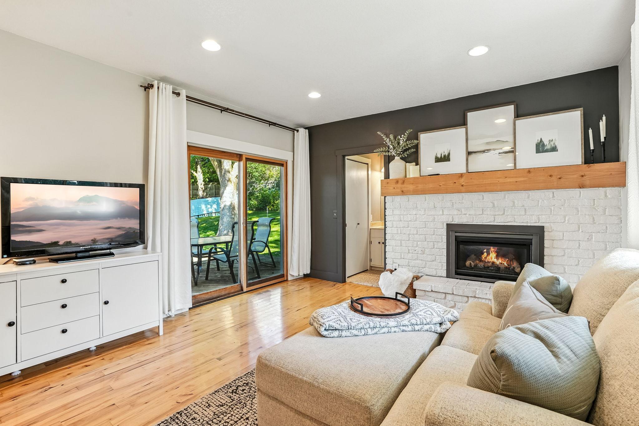 View of Residential at 2457 Elm Drive, White Bear Lake MN 55110, White Bear Lake - Mike Wilen | Minnesota Team Real Estate