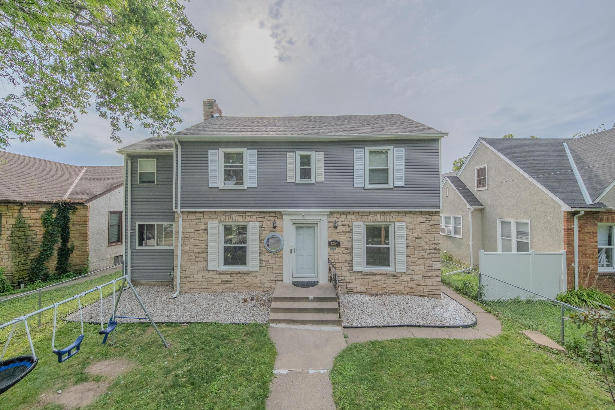View of Residential at 1809 Oliver Avenue, Minneapolis MN 55411, Minneapolis - Mike Wilen | Minnesota Team Real Estate