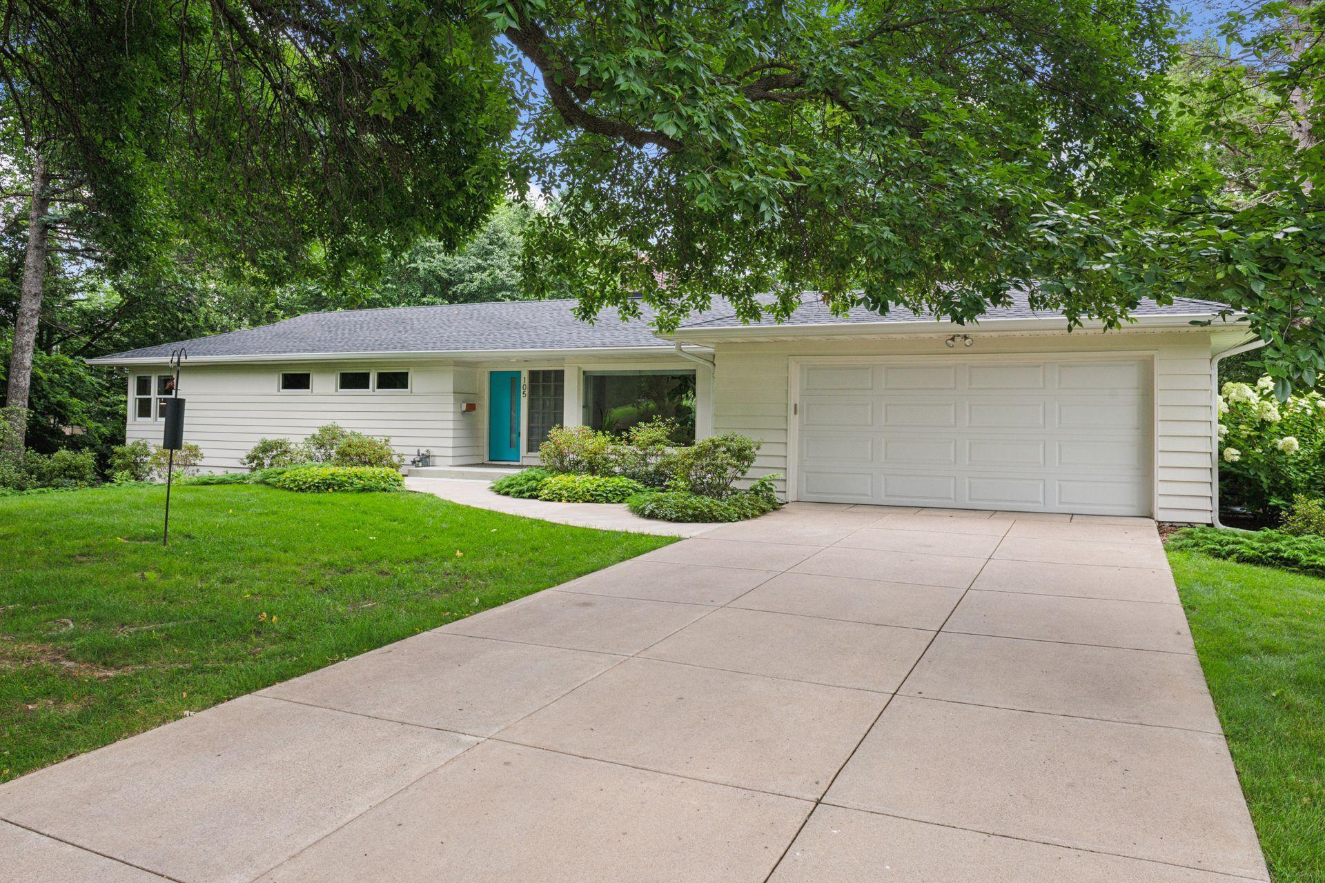 View of Residential at 105 Westwood Drive, Golden Valley MN 55416, Golden Valley - Mike Wilen | Minnesota Team Real Estate
