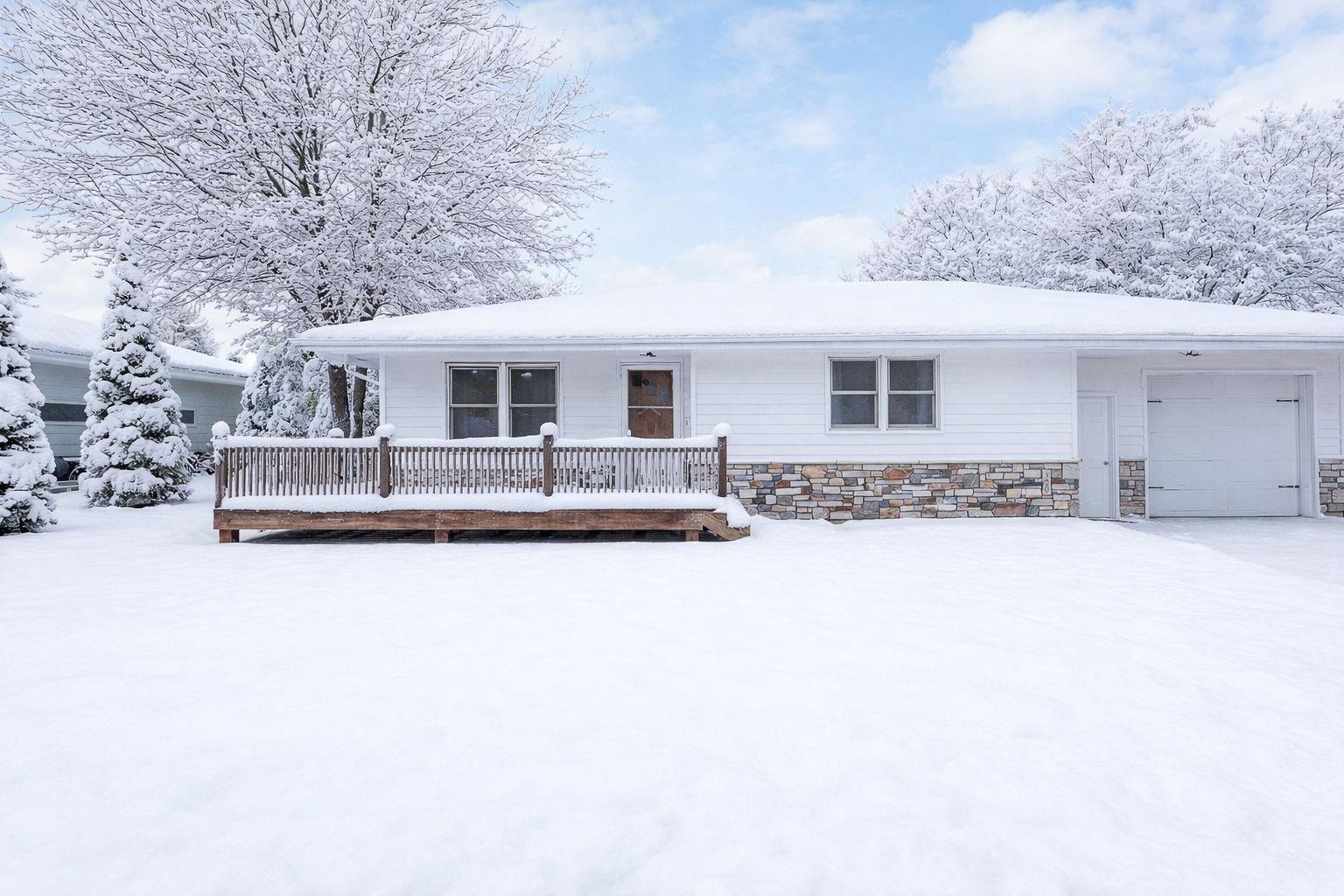 View of Residential at 320 Waterville Avenue, Le Center MN 56057, Le Center - Mike Wilen | Minnesota Team Real Estate
