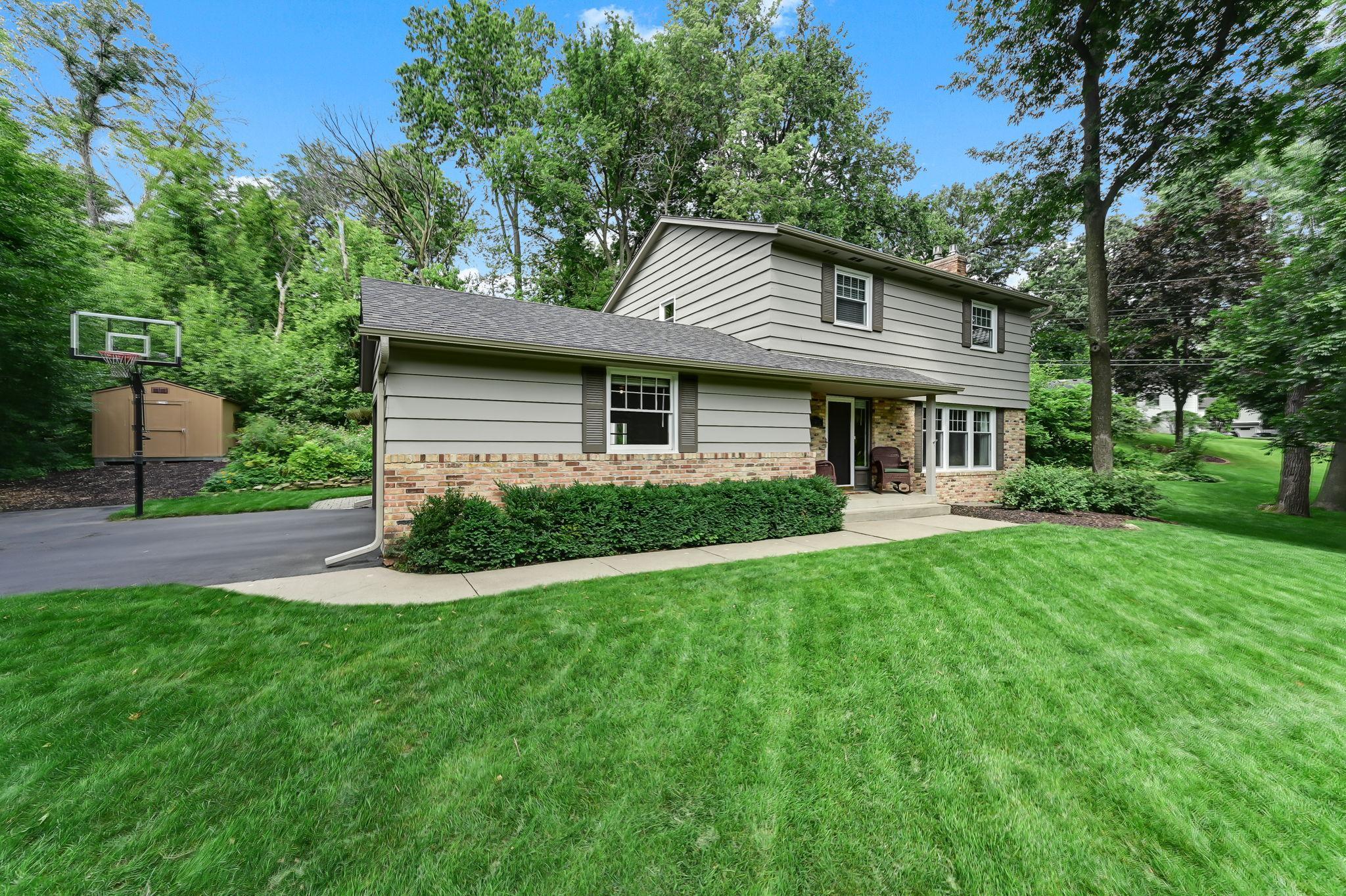View of Residential at 5920 Maplewood Lane, Minnetonka MN 55345, Minnetonka - Mike Wilen | Minnesota Team Real Estate