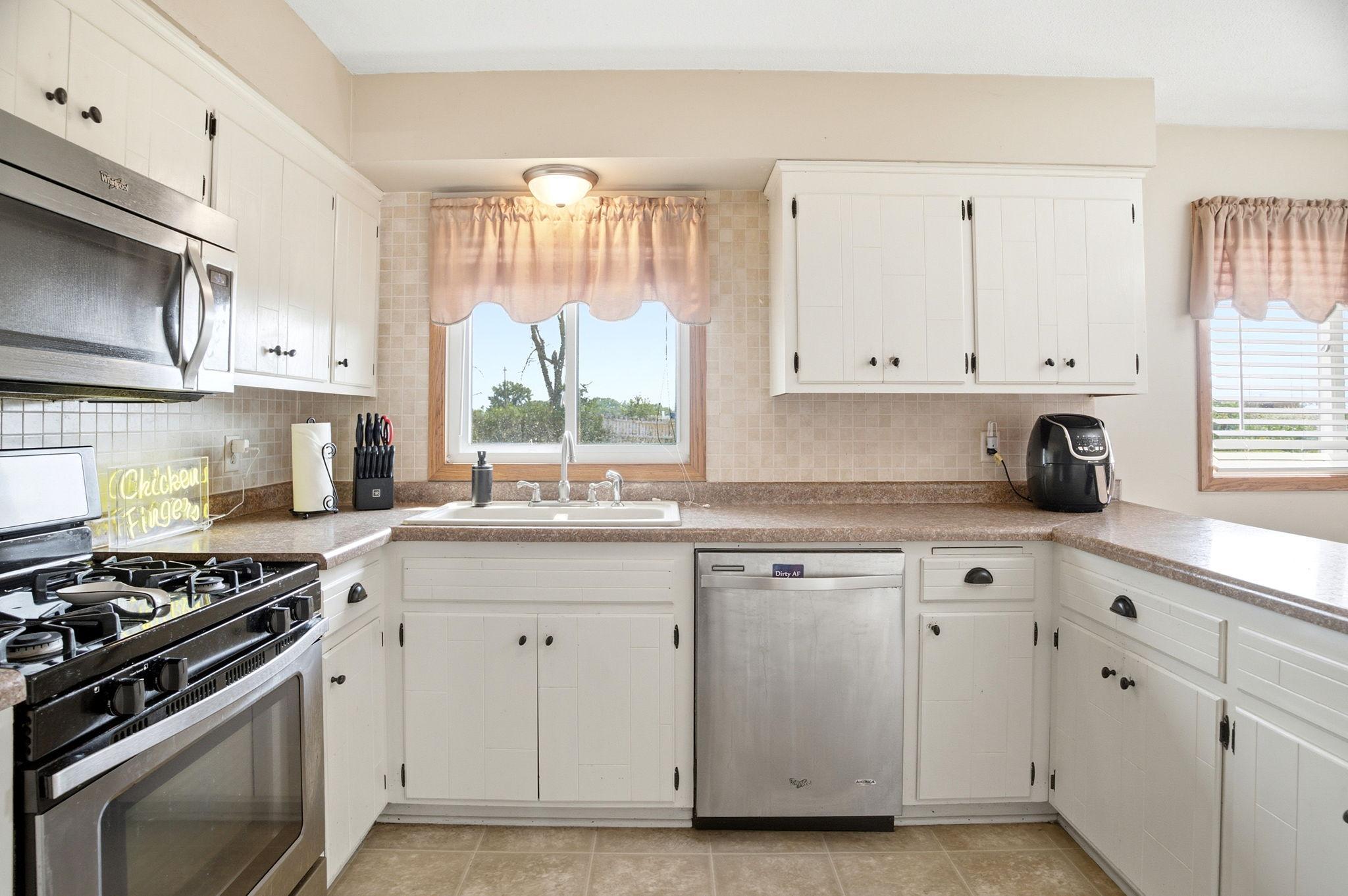 View of Residential at 8386 Harkness Road, Cottage Grove MN 55016, Cottage Grove (10 of 47) - Mike Wilen | Minnesota Team Real Estate