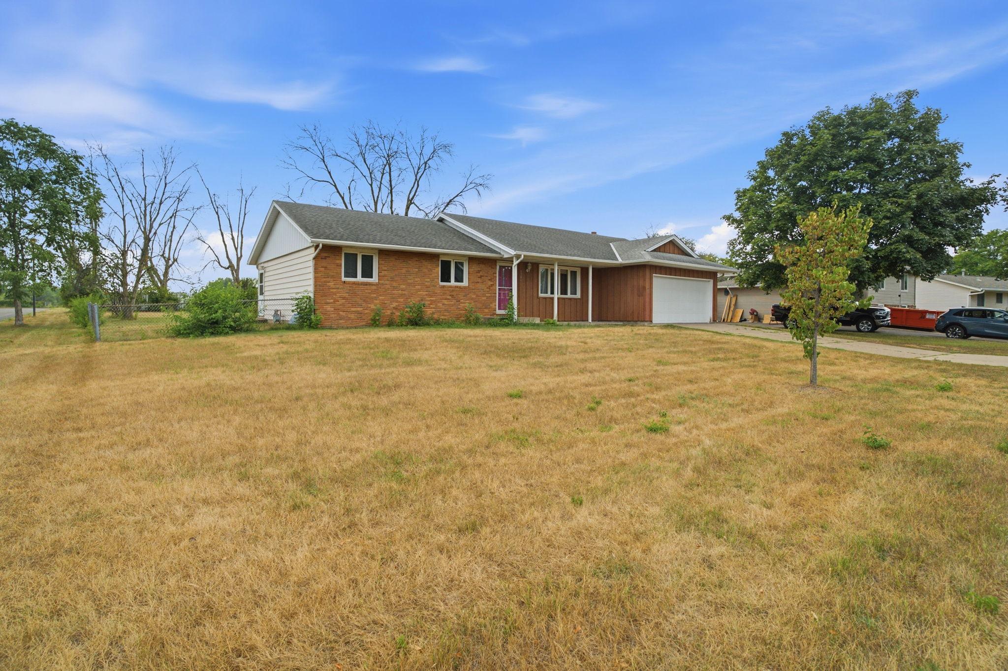 View of Residential at 8386 Harkness Road, Cottage Grove MN 55016, Cottage Grove (4 of 47) - Mike Wilen | Minnesota Team Real Estate