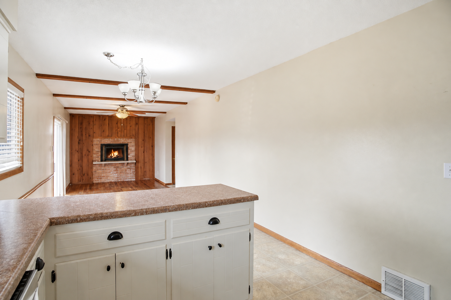 View of Residential at 8386 Harkness Road, Cottage Grove MN 55016, Cottage Grove (23 of 60) - Mike Wilen | Minnesota Team Real Estate