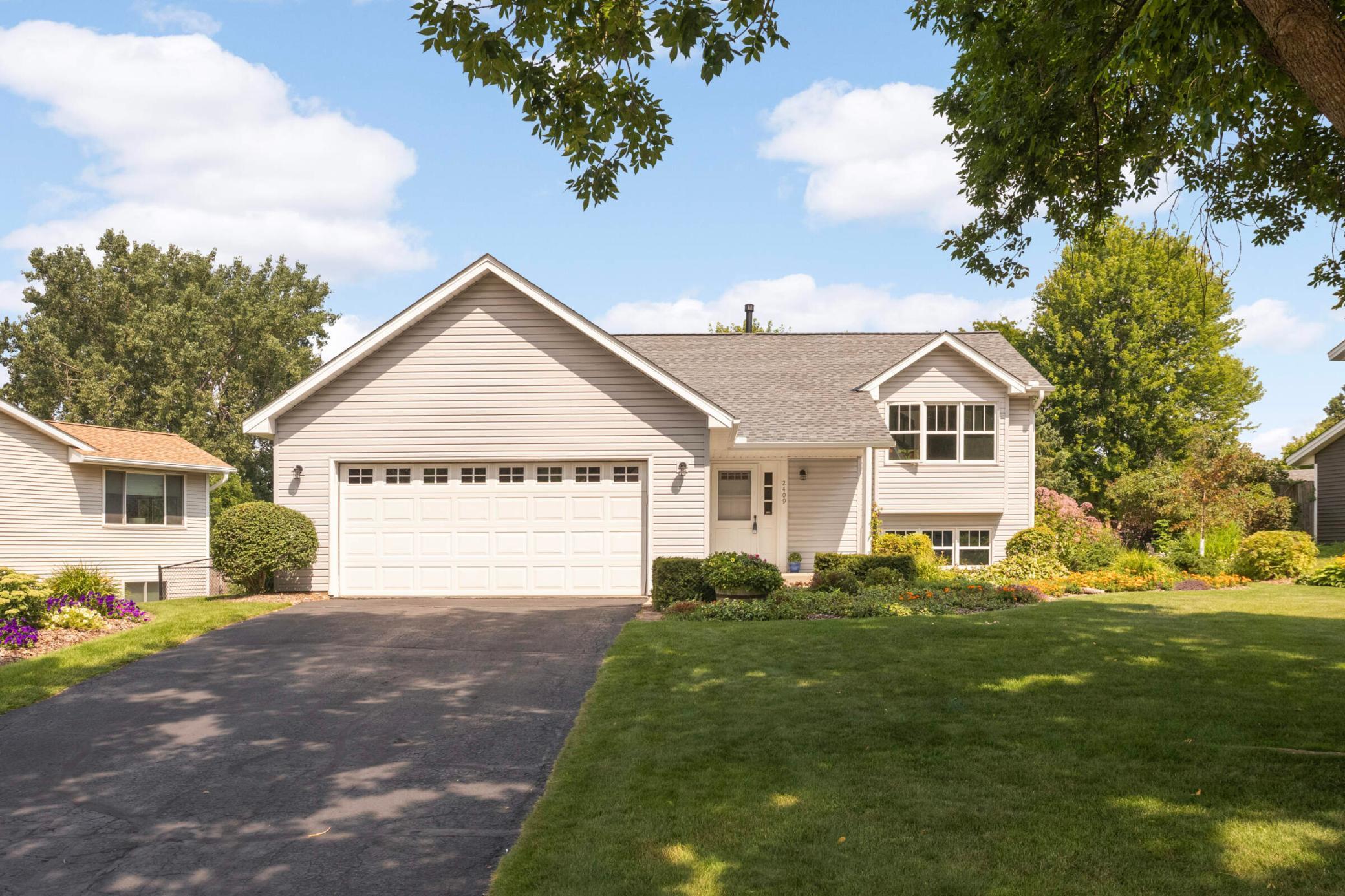 View of Residential at 2409 Henslow Avenue, Oakdale MN 55128, Oakdale - Mike Wilen | Minnesota Team Real Estate