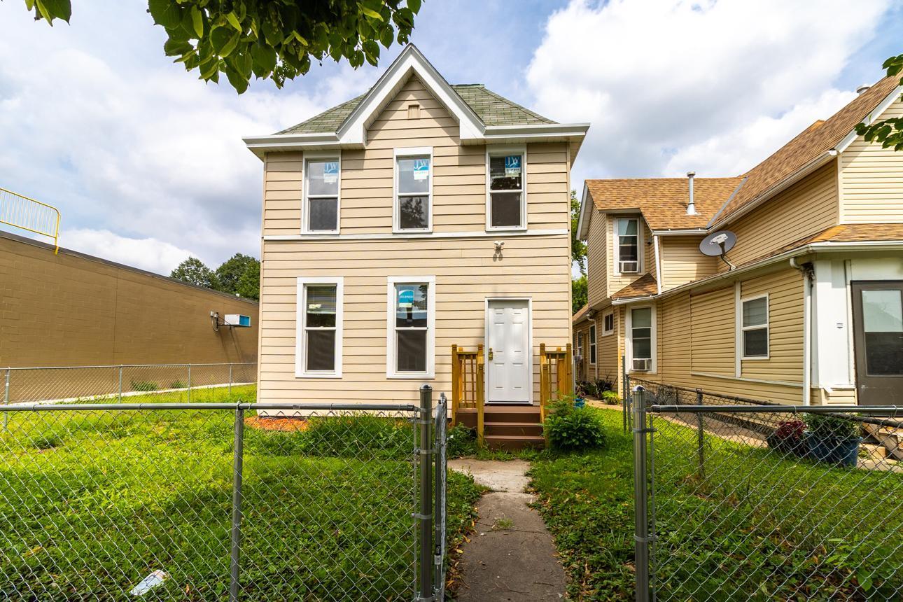 View of Residential Income at 883 Fremont Avenue, Saint Paul MN 55106, Saint Paul - Mike Wilen | Minnesota Team Real Estate