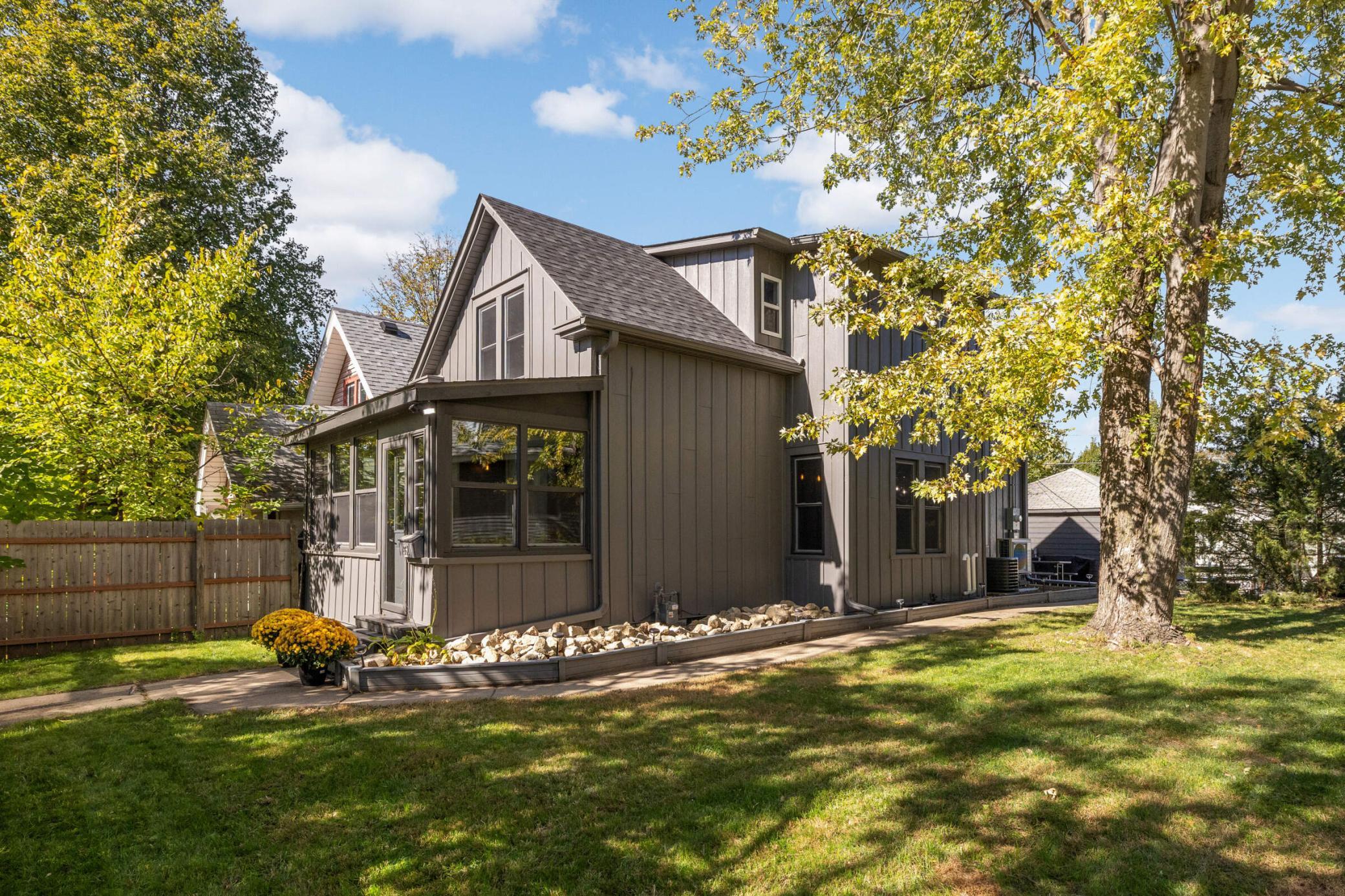 View of Residential at 951 Front Avenue, Saint Paul MN 55103, Saint Paul - Mike Wilen | Minnesota Team Real Estate