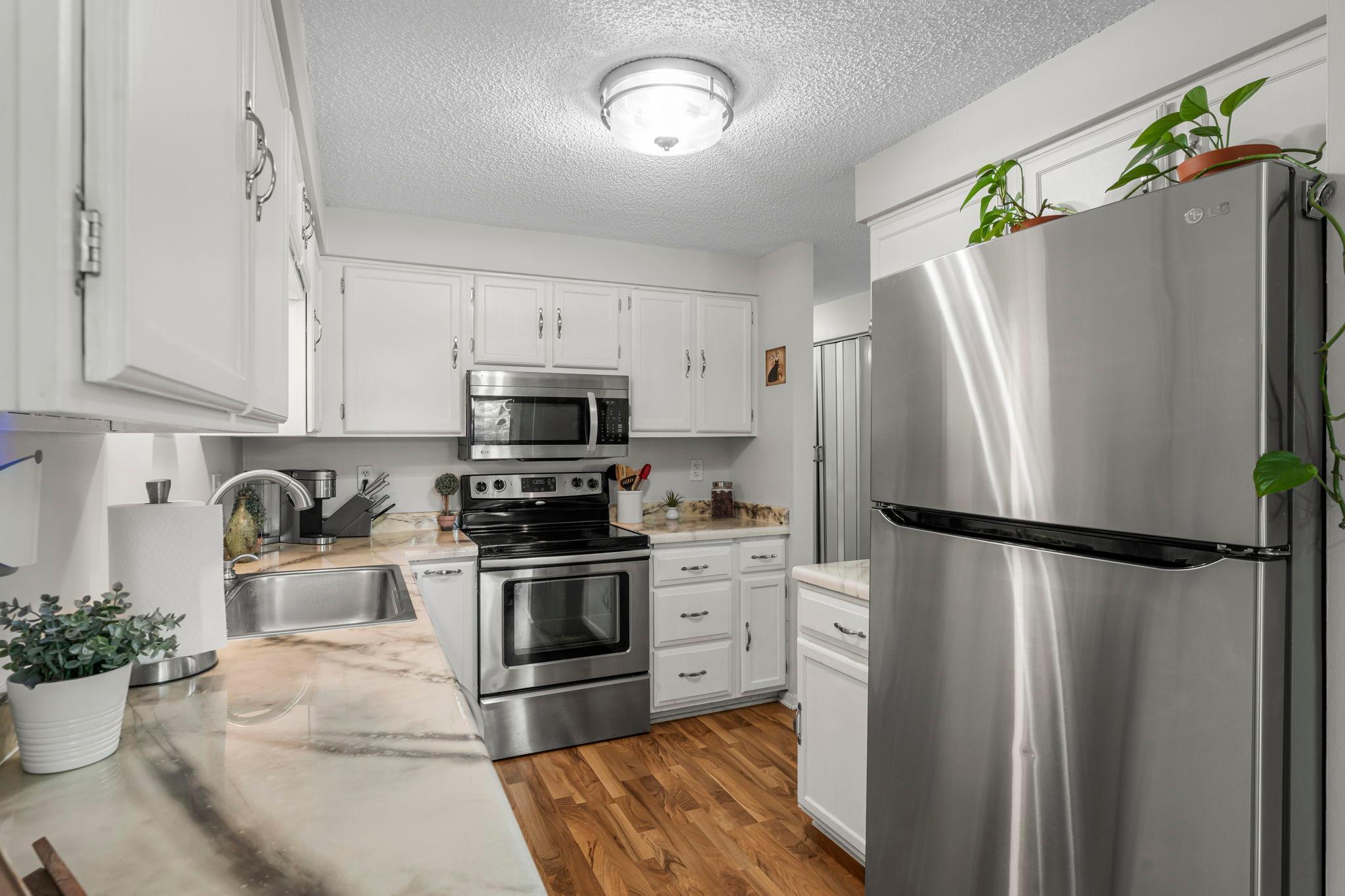 View of Residential at 7803 Glenda Court, Apple Valley MN 55124, Apple Valley - Mike Wilen | Minnesota Team Real Estate