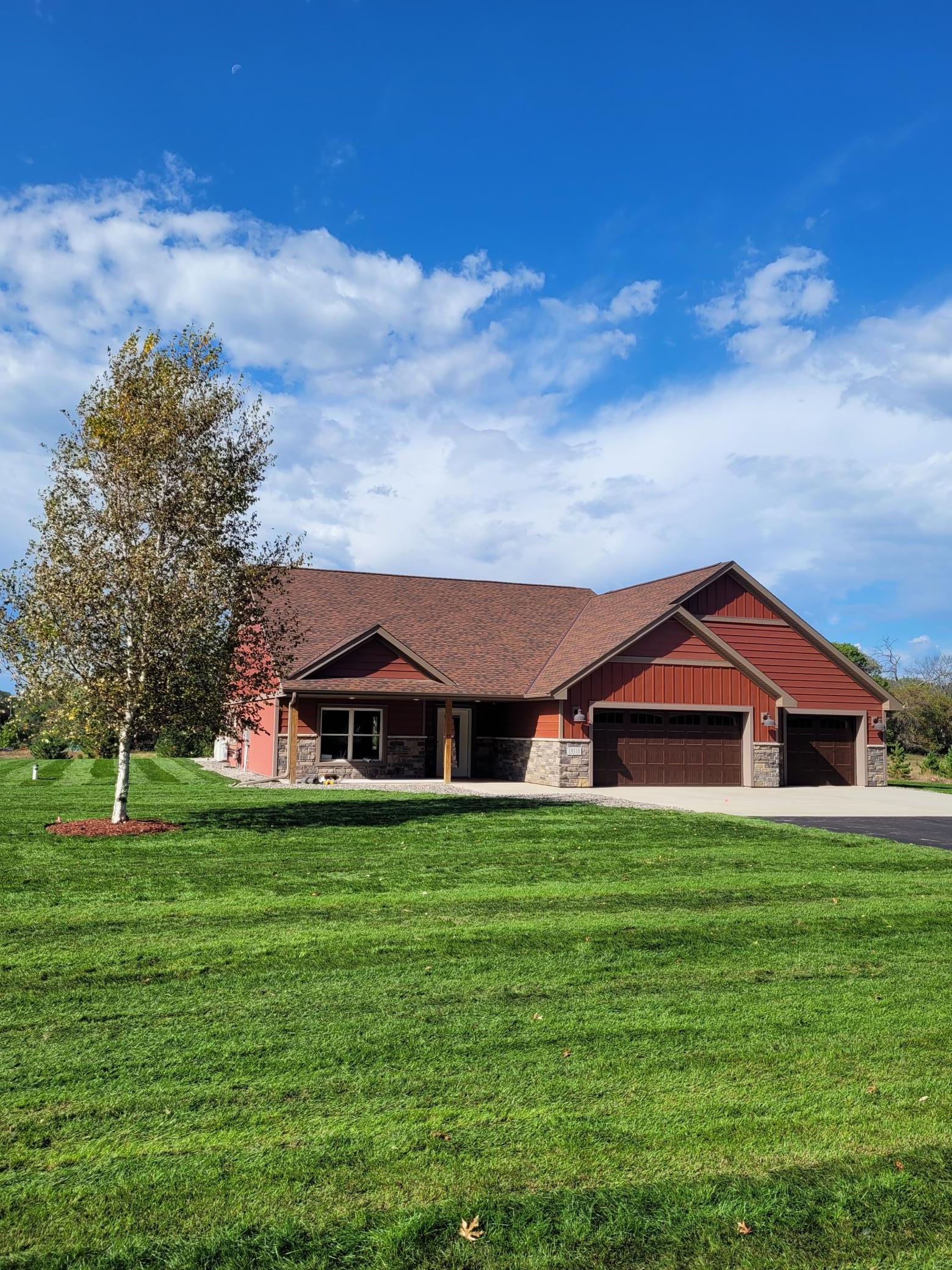 View of Single Family at 19310 University Avenue, Oak Grove - Mike Wilen | Minnesota Team Real Estate