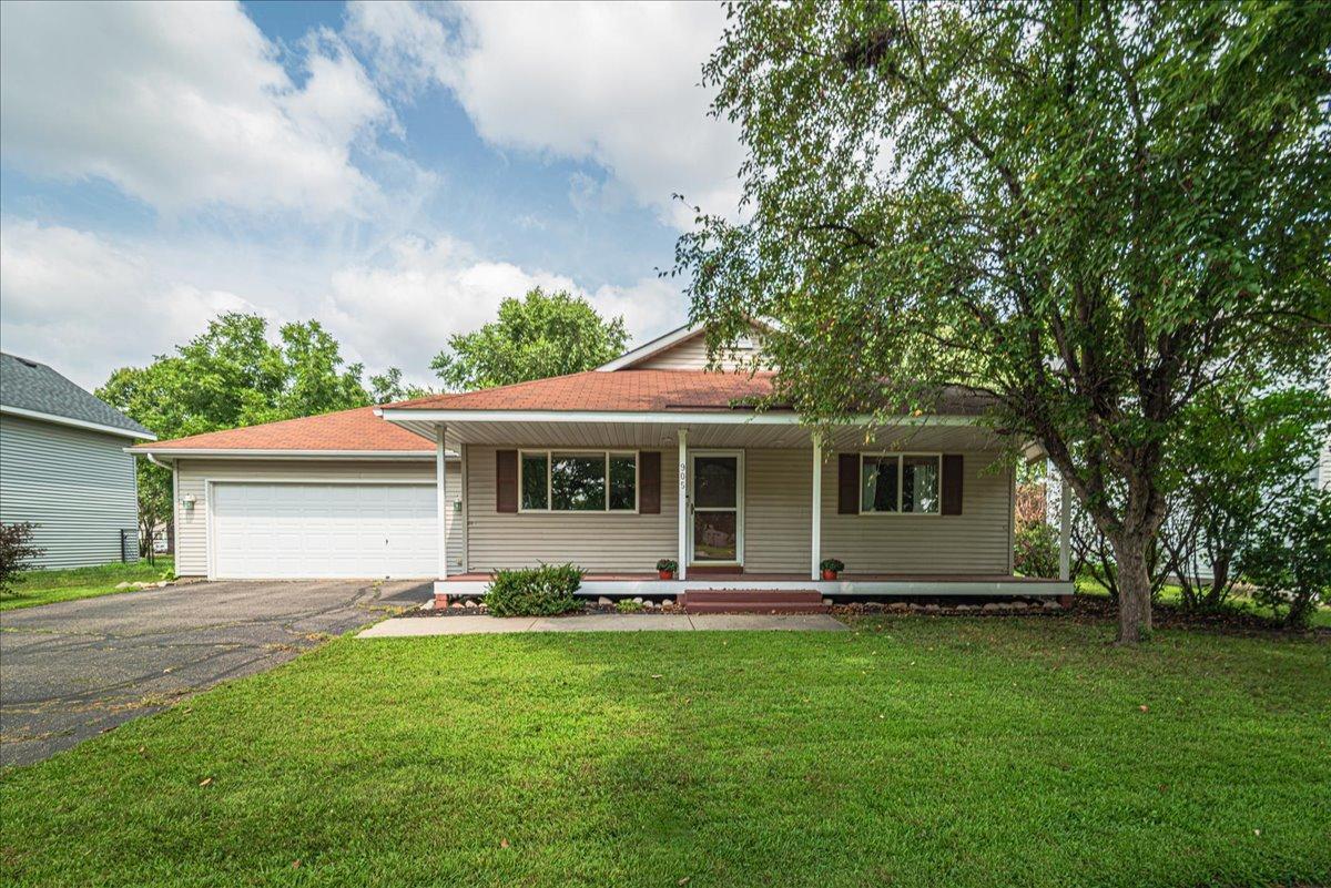 View of Residential at 905 Spruce Street, Farmington MN 55024, Farmington - Mike Wilen | Minnesota Team Real Estate