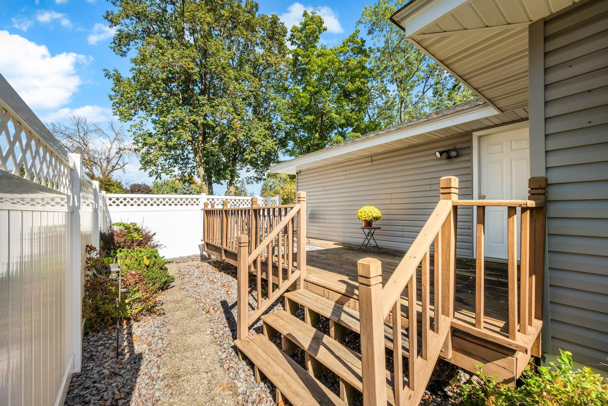 View of Residential at 5956 Admiral Lane, Brooklyn Center MN 55429, Brooklyn Center (18 of 20) - Mike Wilen | Minnesota Team Real Estate