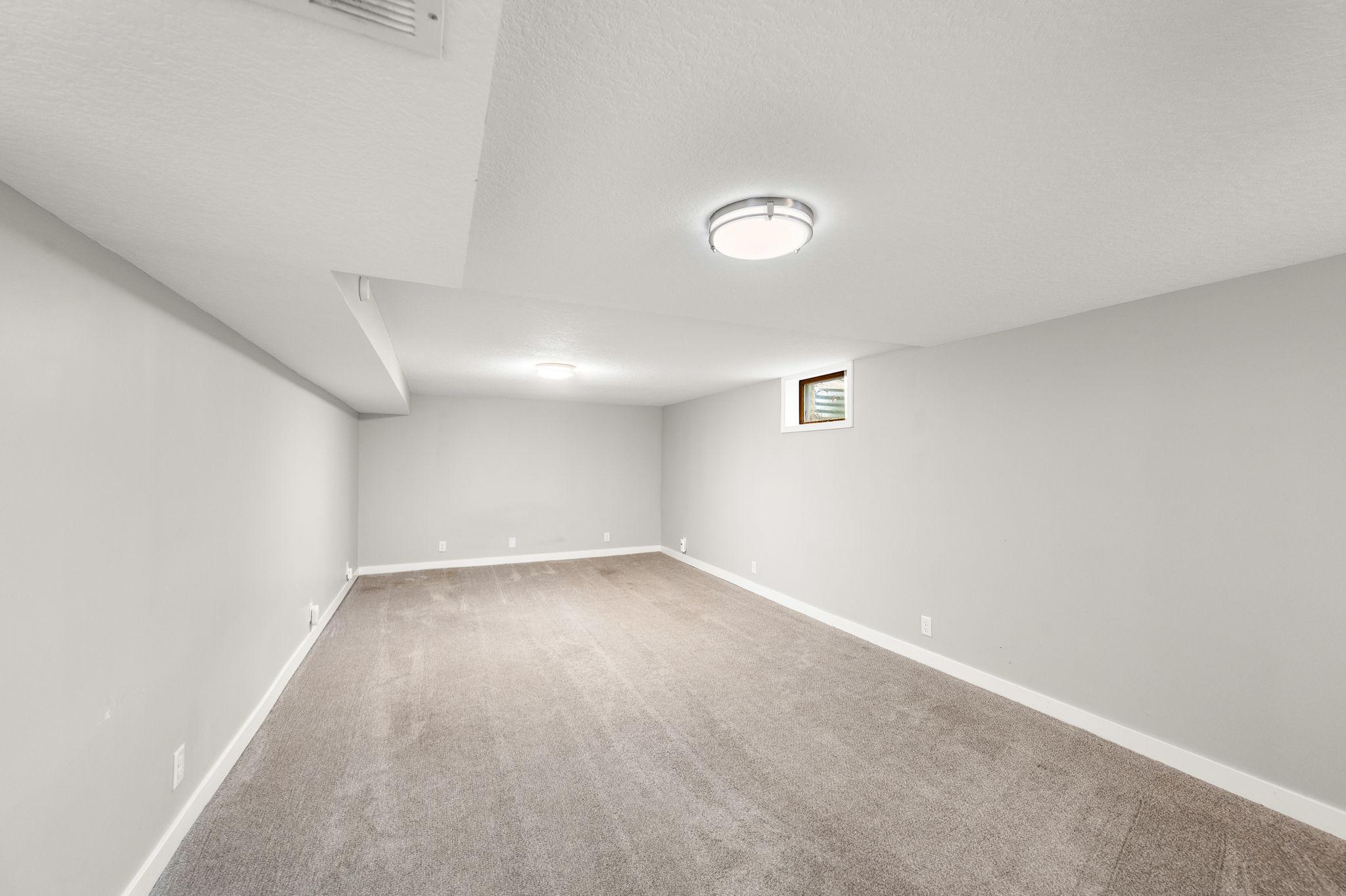 View of Residential at 5956 Admiral Lane, Brooklyn Center MN 55429, Brooklyn Center (14 of 20) - Mike Wilen | Minnesota Team Real Estate
