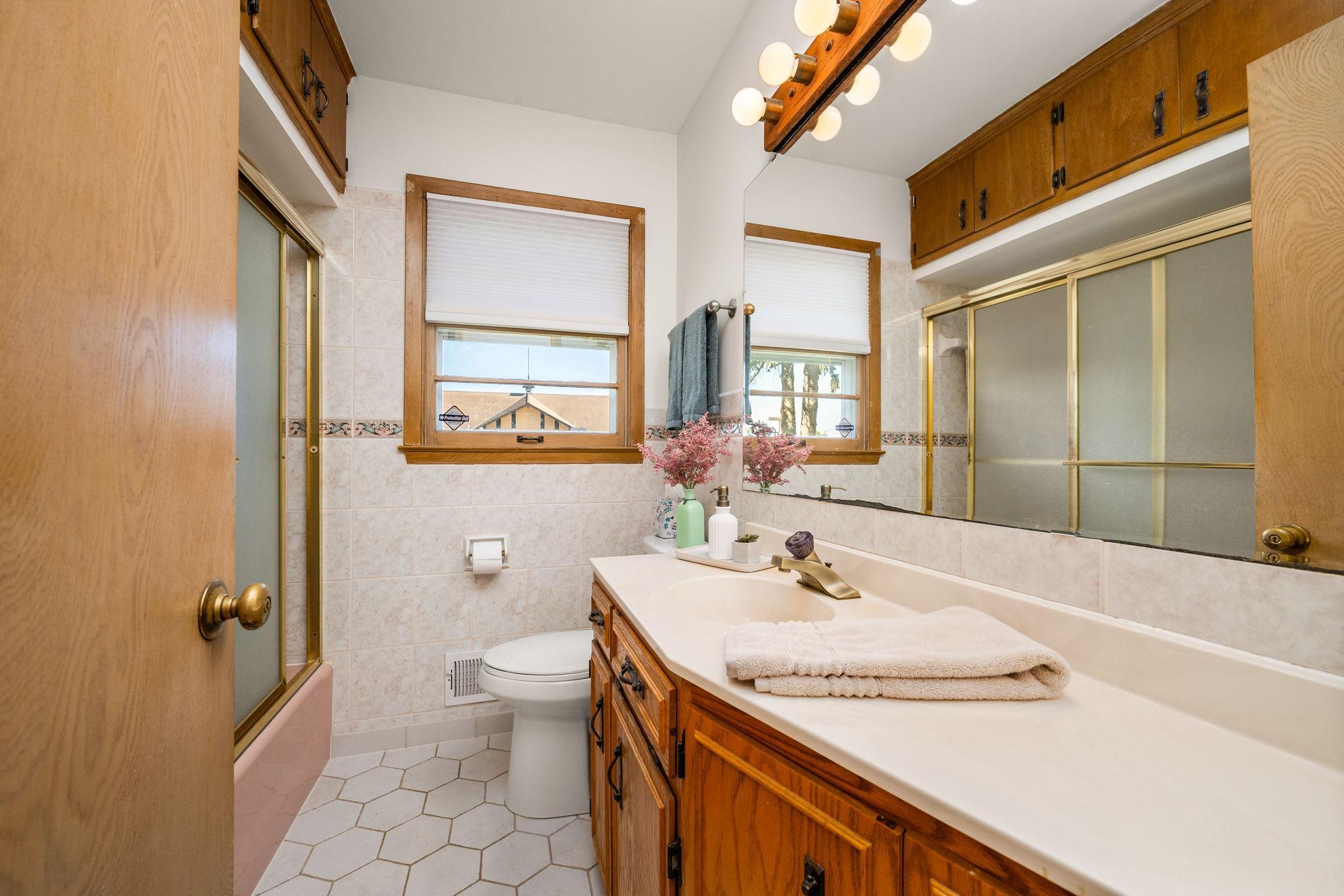 View of Residential at 5956 Admiral Lane, Brooklyn Center MN 55429, Brooklyn Center (12 of 20) - Mike Wilen | Minnesota Team Real Estate