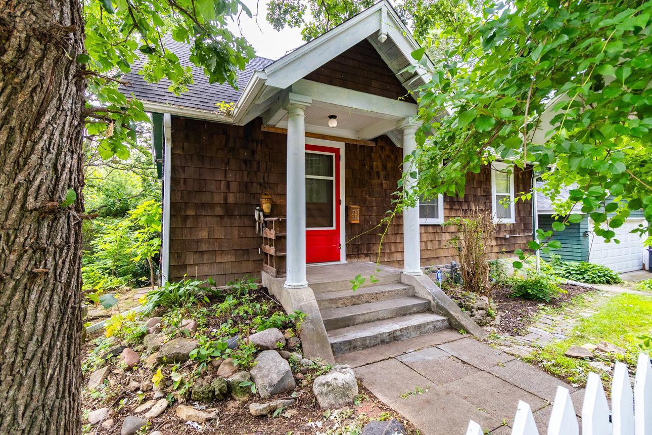 View of Residential at 306 Irvine Avenue, Saint Paul MN 55102, Saint Paul - Mike Wilen | Minnesota Team Real Estate