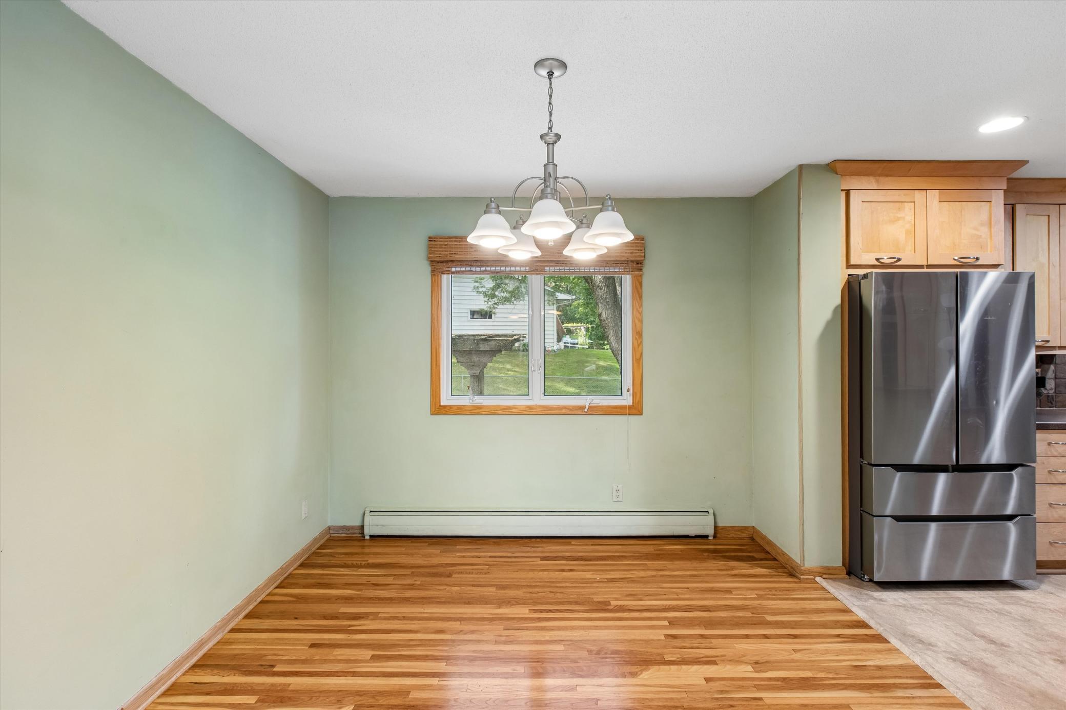 View of Residential at 10930 Radisson Drive, Burnsville MN 55337, Burnsville (15 of 41) - Mike Wilen | Minnesota Team Real Estate