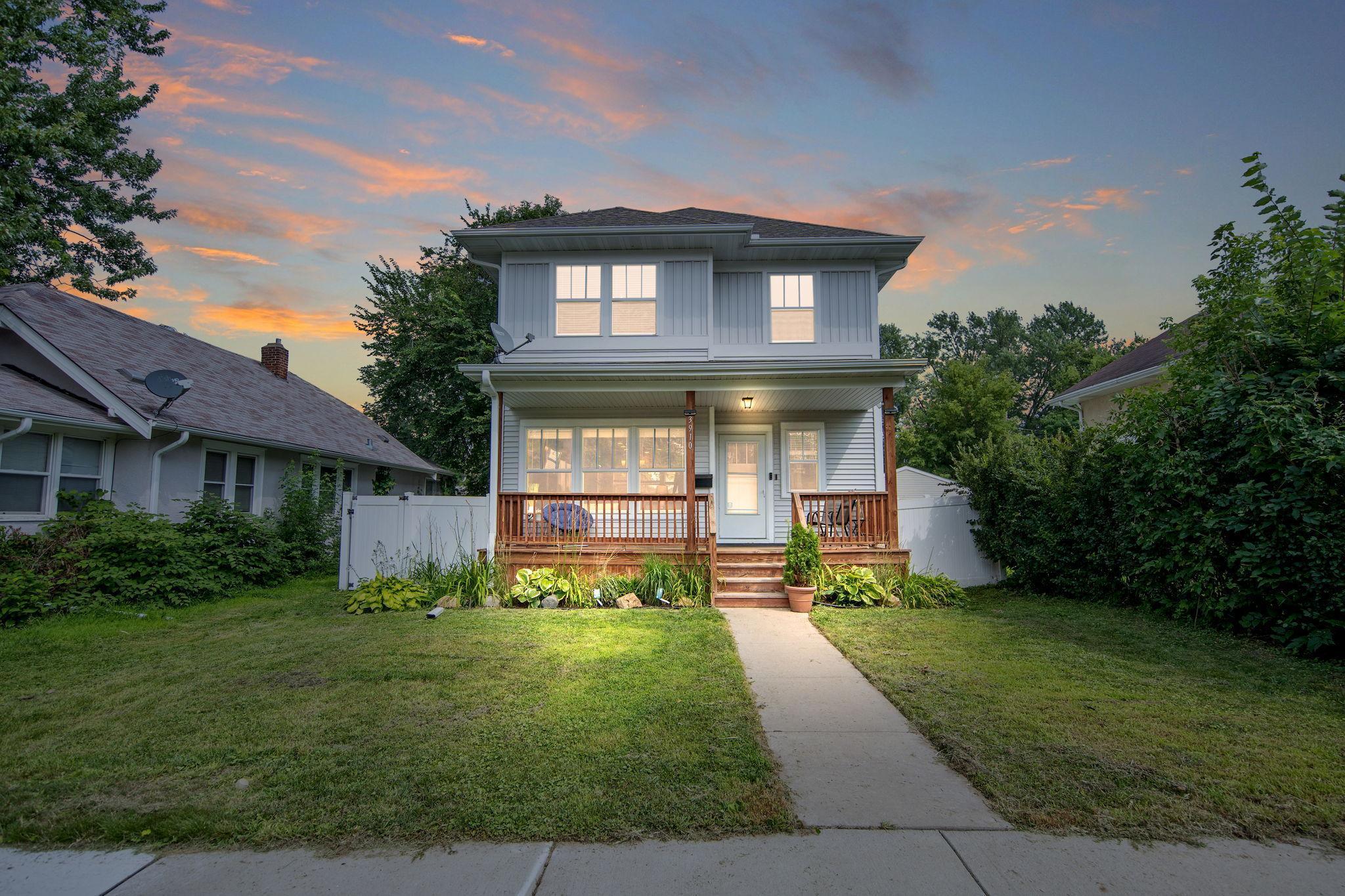 View of Residential at 3910 Girard Avenue, Minneapolis MN 55412, Minneapolis - Mike Wilen | Minnesota Team Real Estate