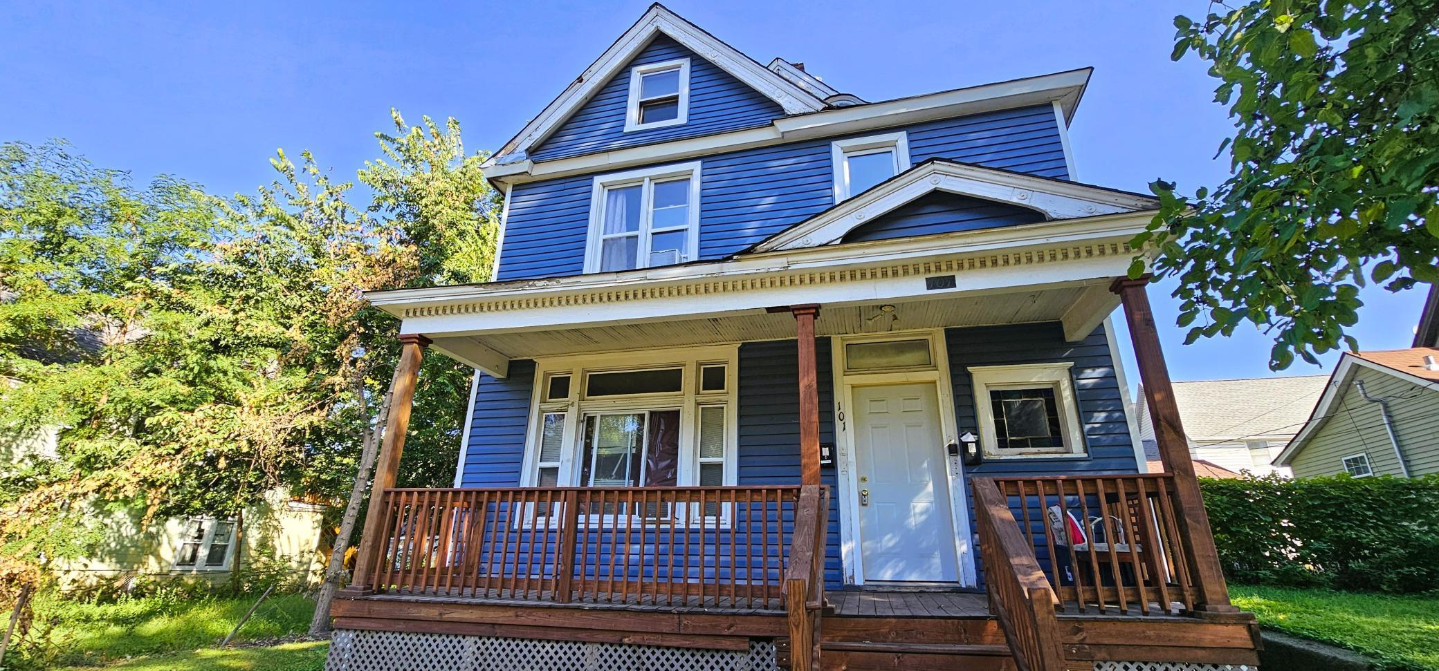 View of Residential Income at 101 Manitoba Avenue, Saint Paul MN 55117, Saint Paul - Mike Wilen | Minnesota Team Real Estate