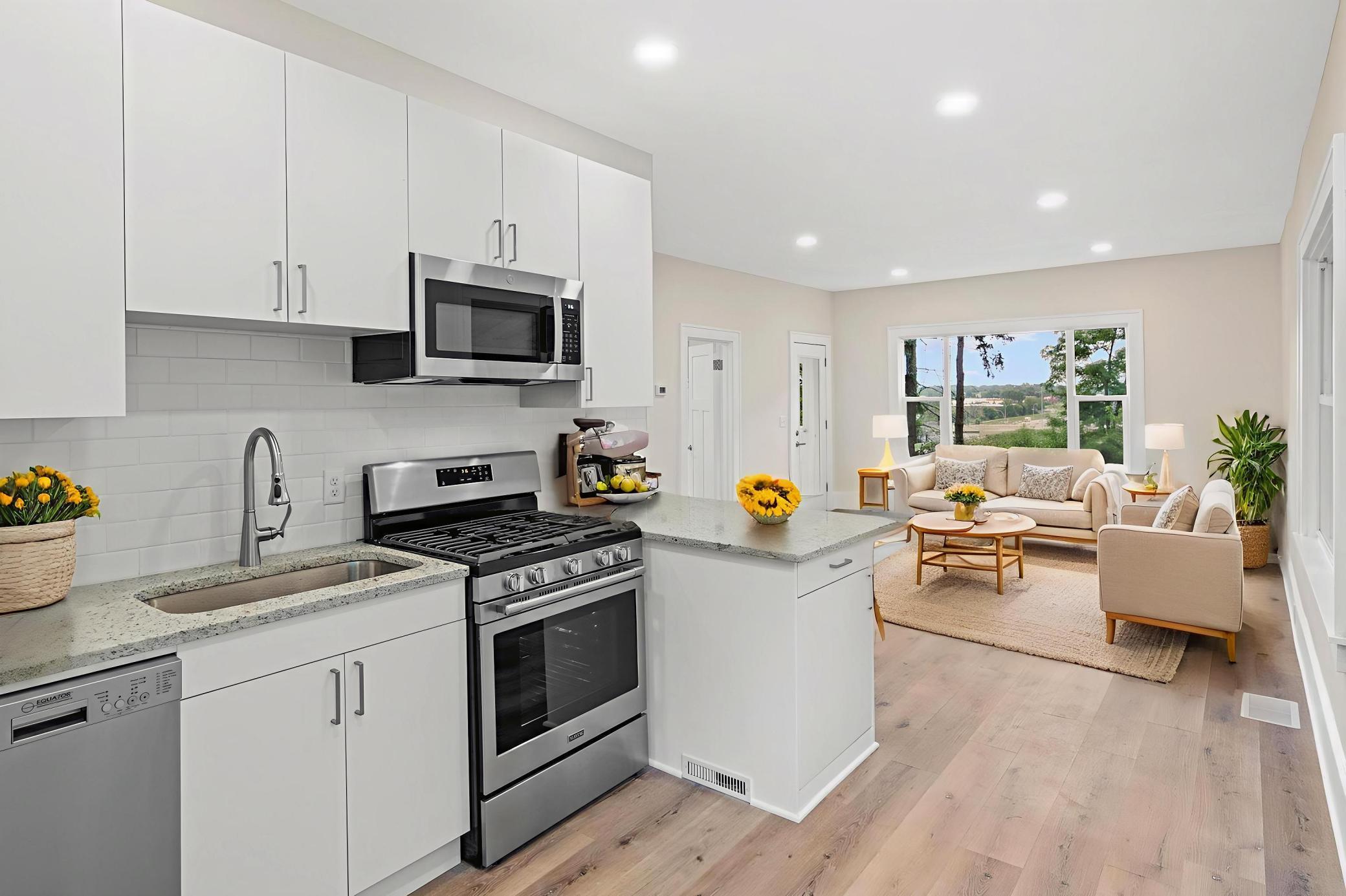 View of Residential at 312 Jessamine Avenue, Saint Paul MN 55130, Saint Paul - Mike Wilen | Minnesota Team Real Estate