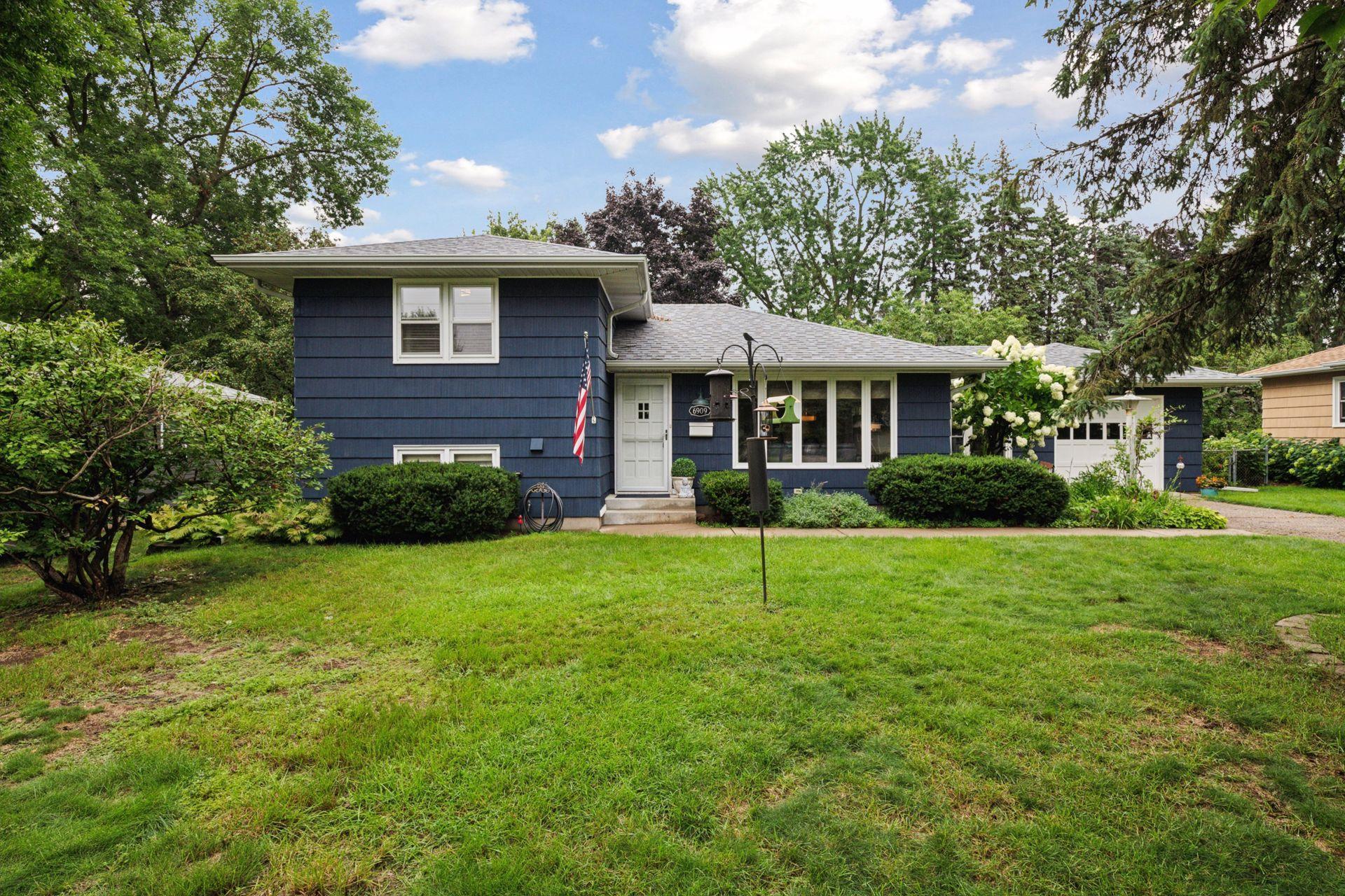 View of Residential at 6909 Wentworth Avenue, Richfield MN 55423, Richfield - Mike Wilen | Minnesota Team Real Estate