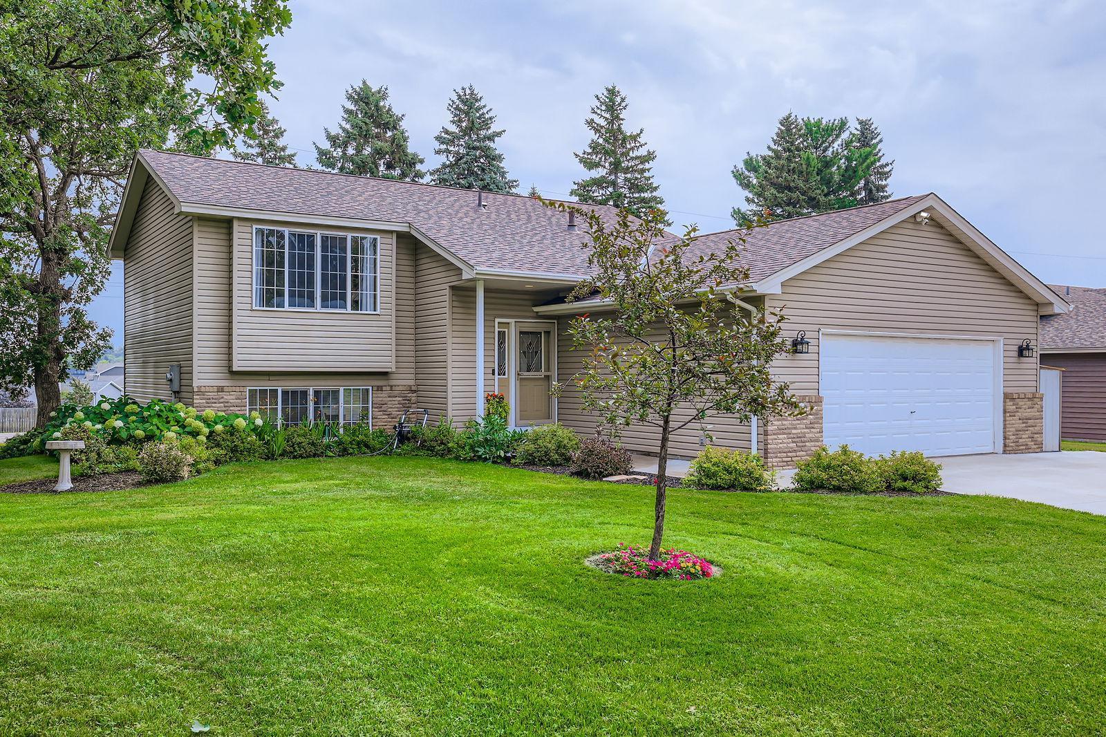 View of Residential at 912 11th Avenue, Isanti MN 55040, Isanti - Mike Wilen | Minnesota Team Real Estate