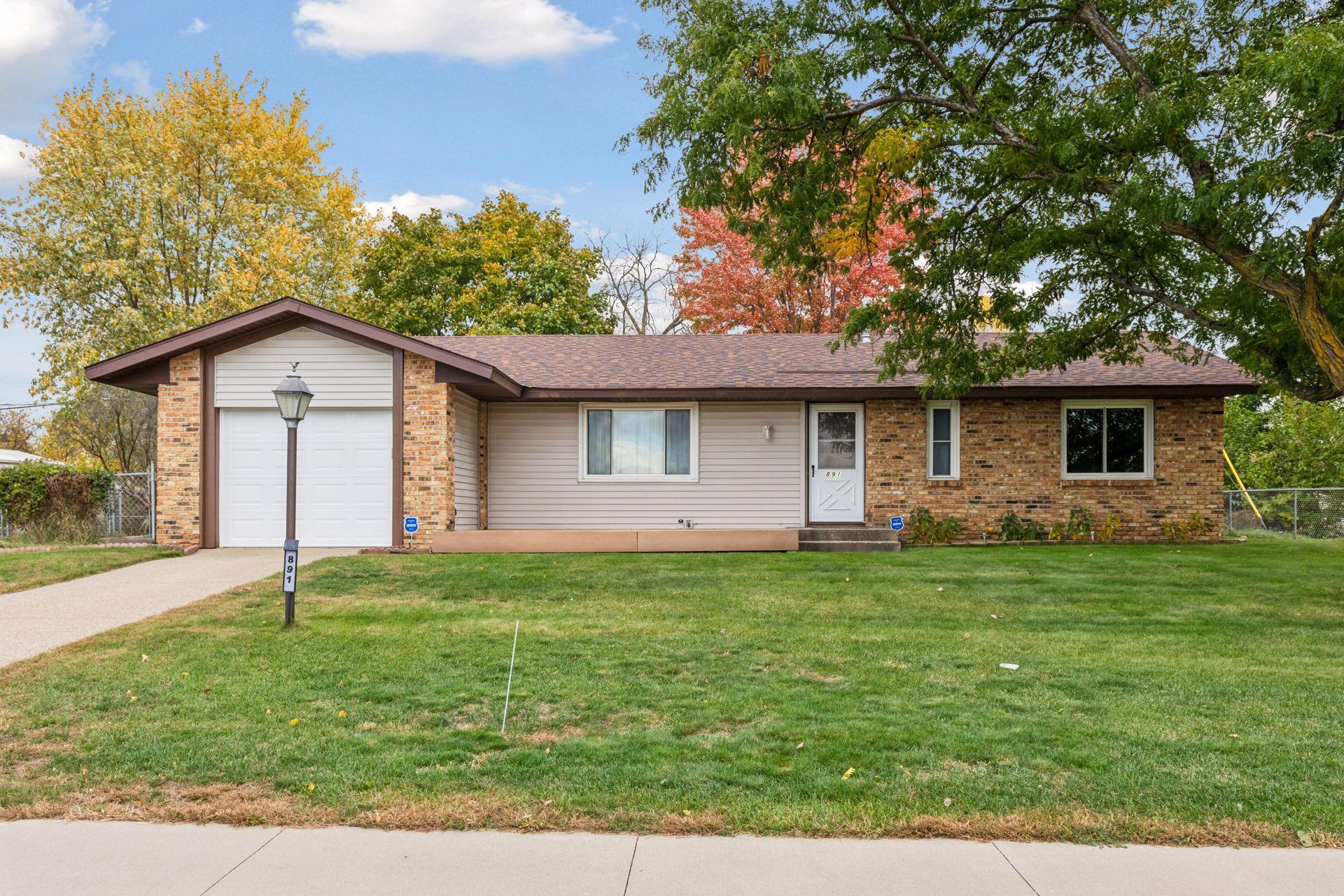View of Residential at 891 Garden View Drive, Apple Valley MN 55124, Apple Valley - Mike Wilen | Minnesota Team Real Estate