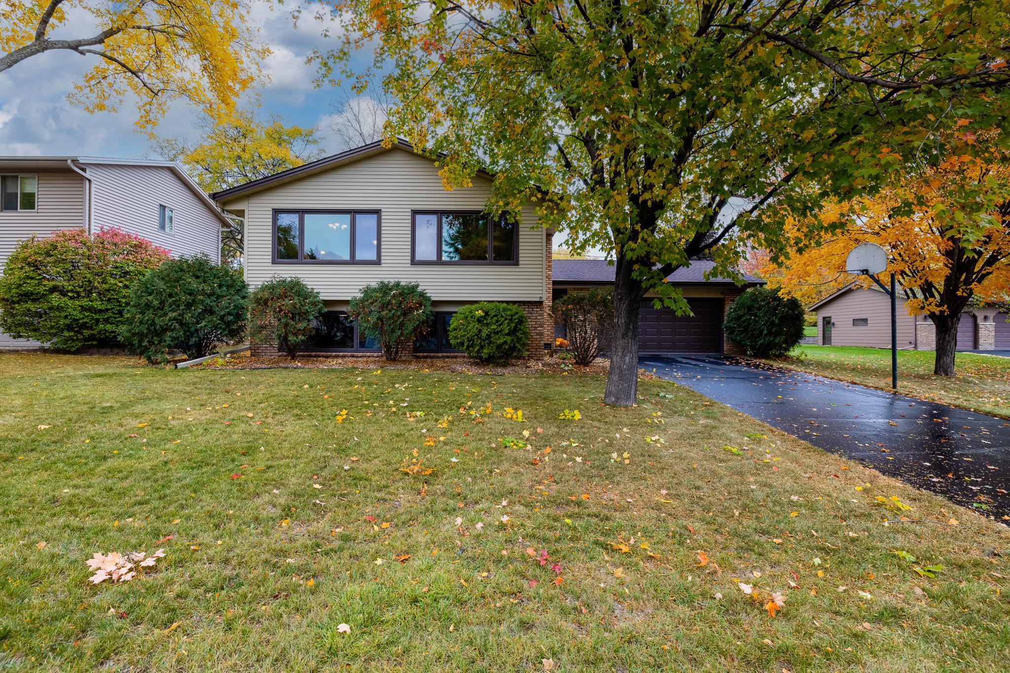 View of Residential at 5204 111th Street, Bloomington MN 55437, Bloomington - Mike Wilen | Minnesota Team Real Estate
