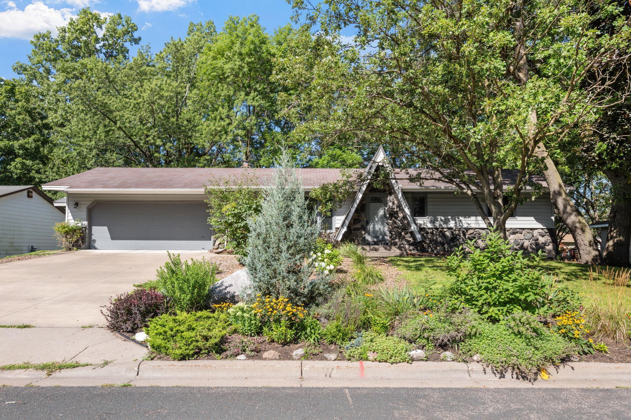 View of Residential at 5237 Sunnyside Road, Mounds View MN 55112, Mounds View - Mike Wilen | Minnesota Team Real Estate