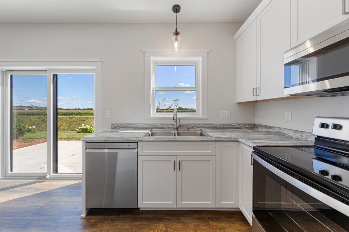 View of Residential at 819 Viburnum Street, Belle Plaine MN 56011, Belle Plaine (16 of 46) - Mike Wilen | Minnesota Team Real Estate