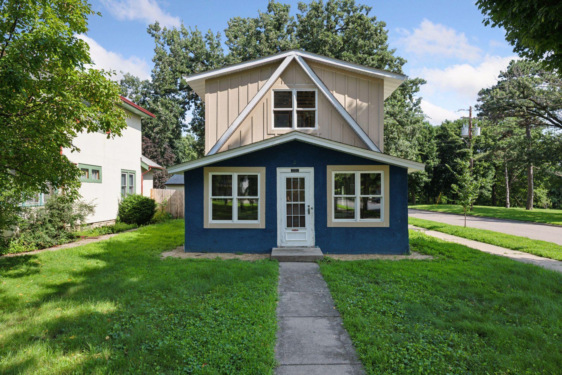 View of Residential at 3726 Minnehaha Parkway, Minneapolis MN 55406, Minneapolis - Mike Wilen | Minnesota Team Real Estate