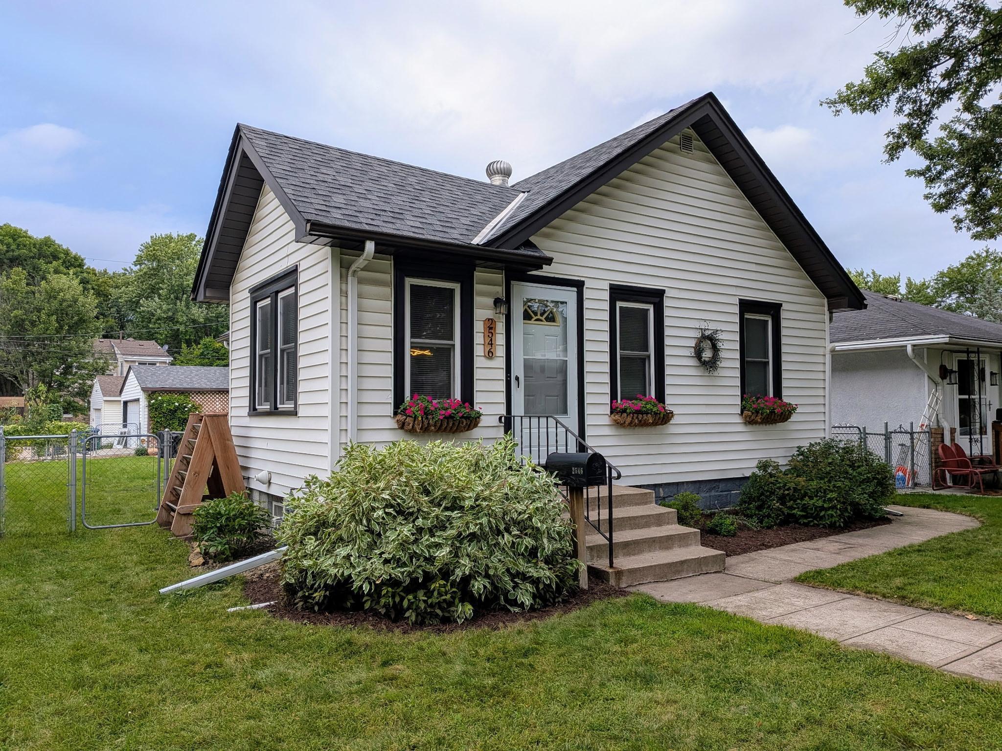View of Residential at 2546 Mckinley Street, Minneapolis MN 55418, Minneapolis - Mike Wilen | Minnesota Team Real Estate