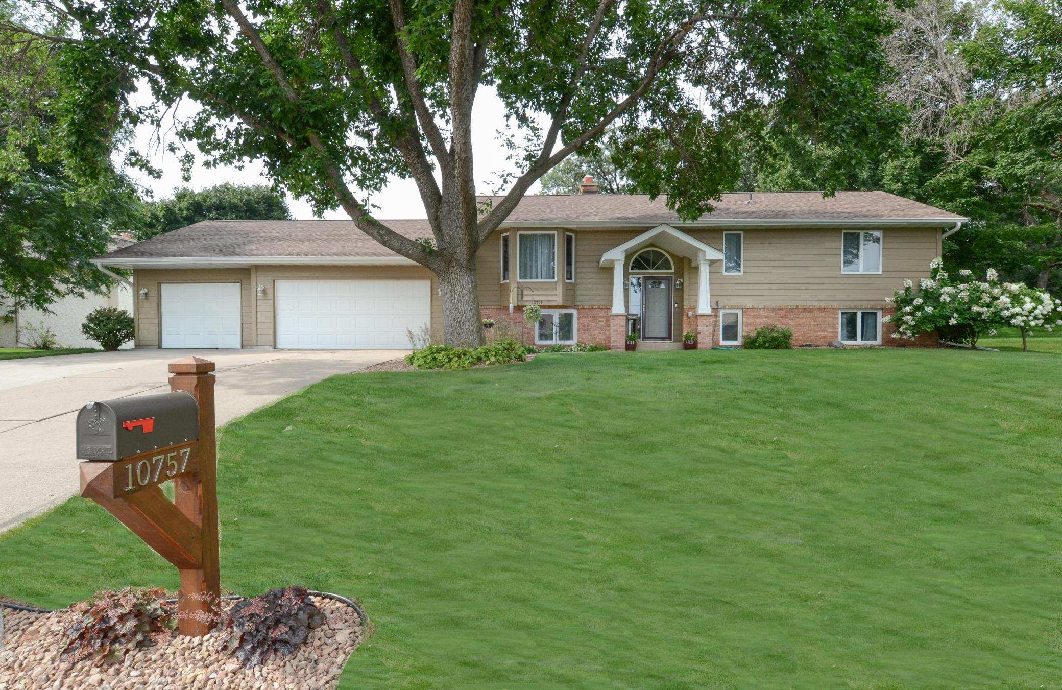 View of Residential at 10757 Zieglers Drive, Brooklyn Park MN 55443, Brooklyn Park - Mike Wilen | Minnesota Team Real Estate