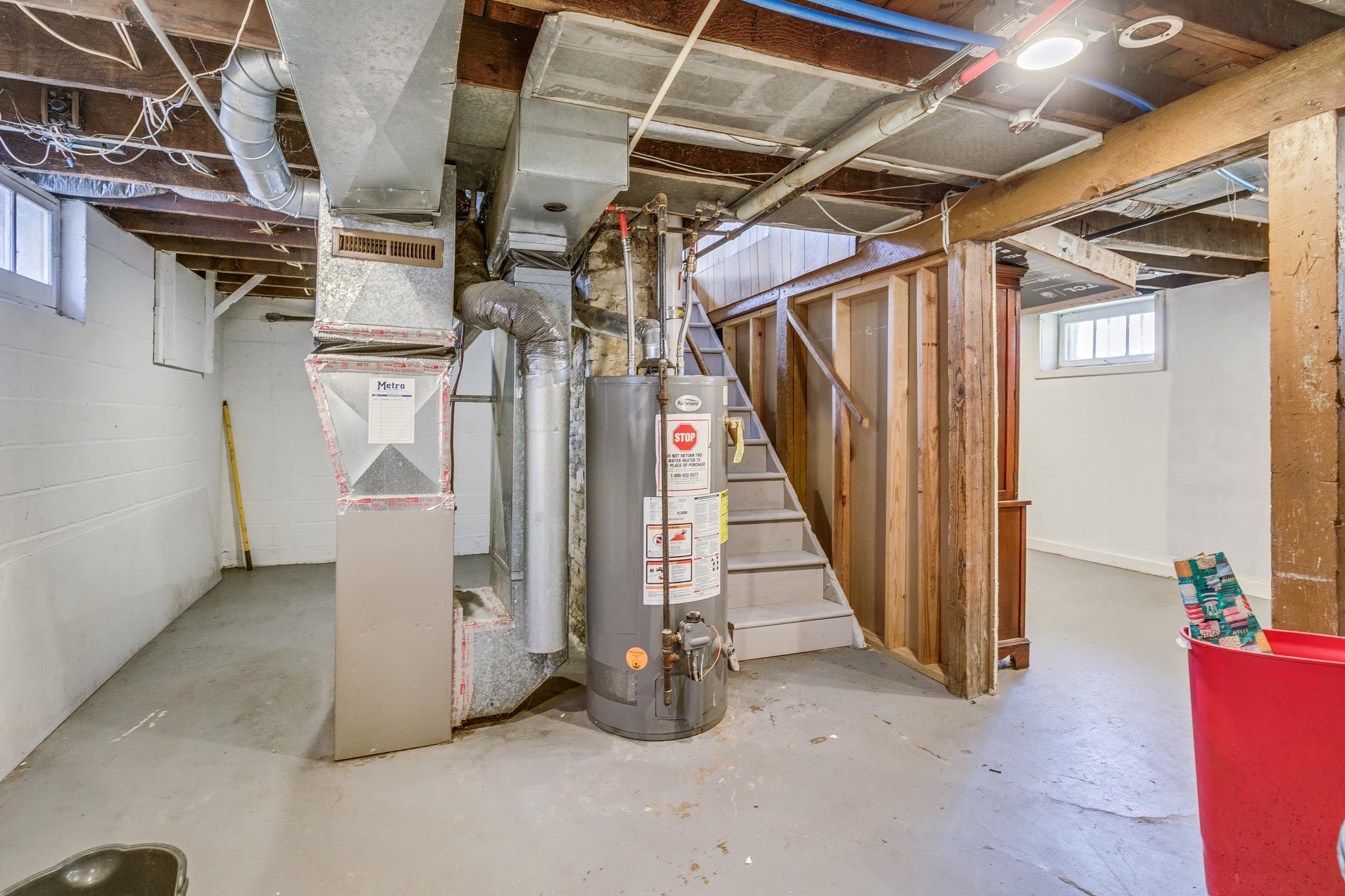 View of Commercial Sale at 1025 Southview Boulevard, South Saint Paul MN 55075, South Saint Paul (27 of 29) - Mike Wilen | Minnesota Team Real Estate