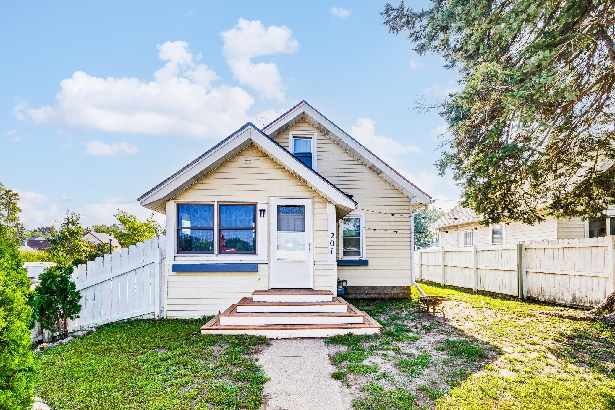 View of Commercial Sale at 1025 Southview Boulevard, South Saint Paul MN 55075, South Saint Paul (17 of 29) - Mike Wilen | Minnesota Team Real Estate